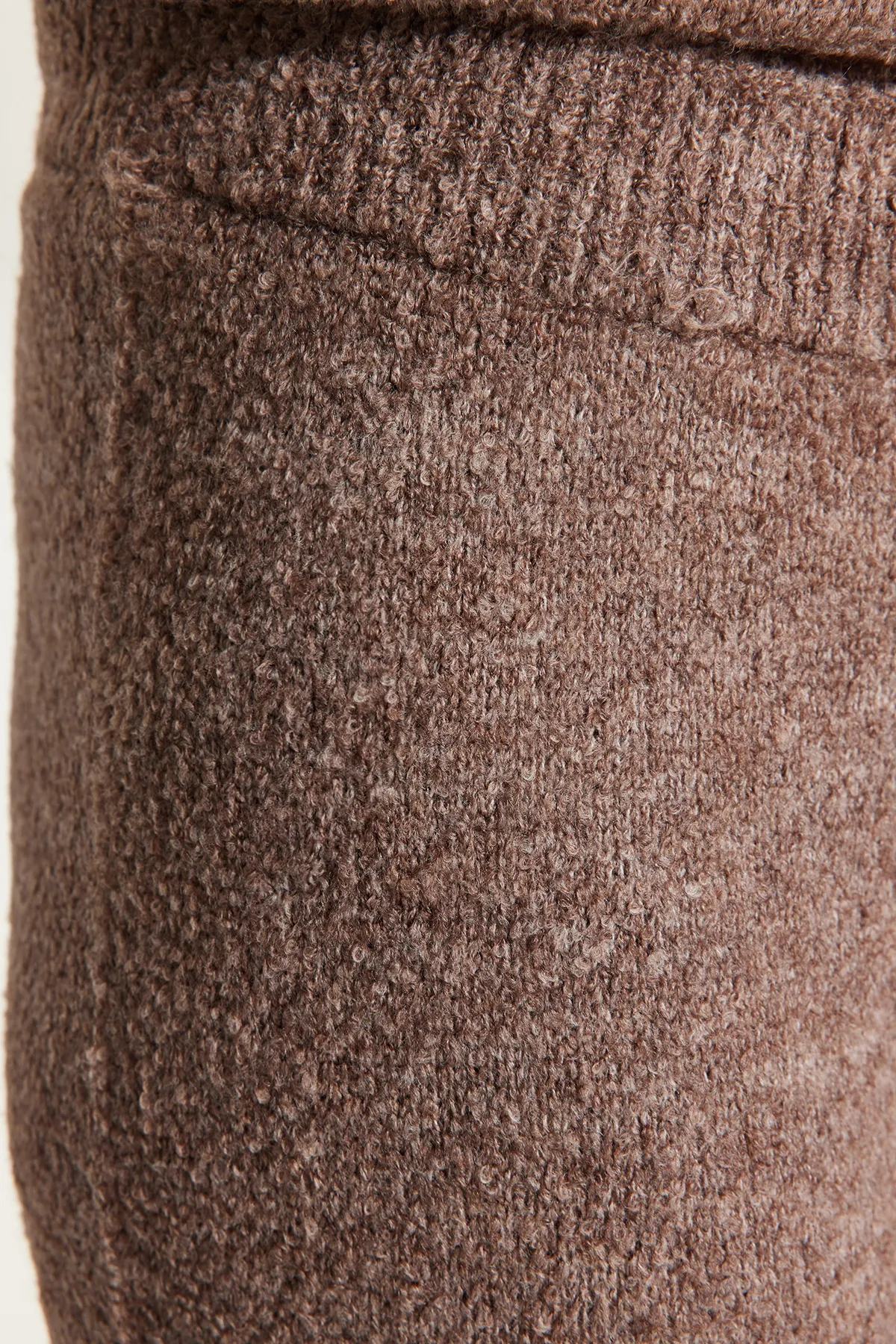 Trendyol Collection  Strickoberteil und -unterteil-Set aus Bouclégarn in Stein TWOAW24AU00086