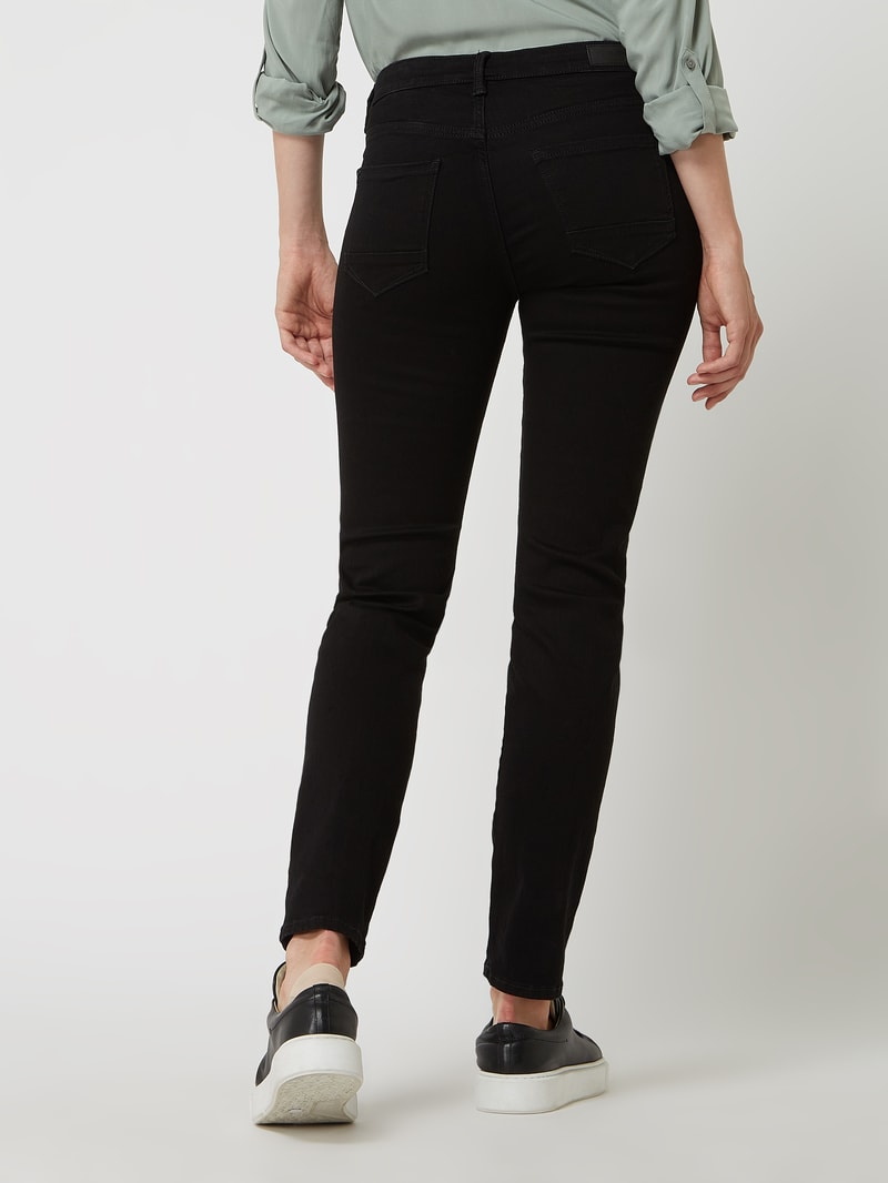 Slim Fit Jeans mit Stretch-Anteil in schwarz