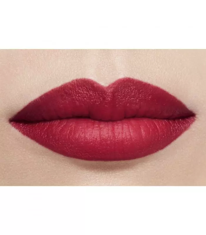 ROUGE ALLURE VELVET Le Rouge Velours Lumineux