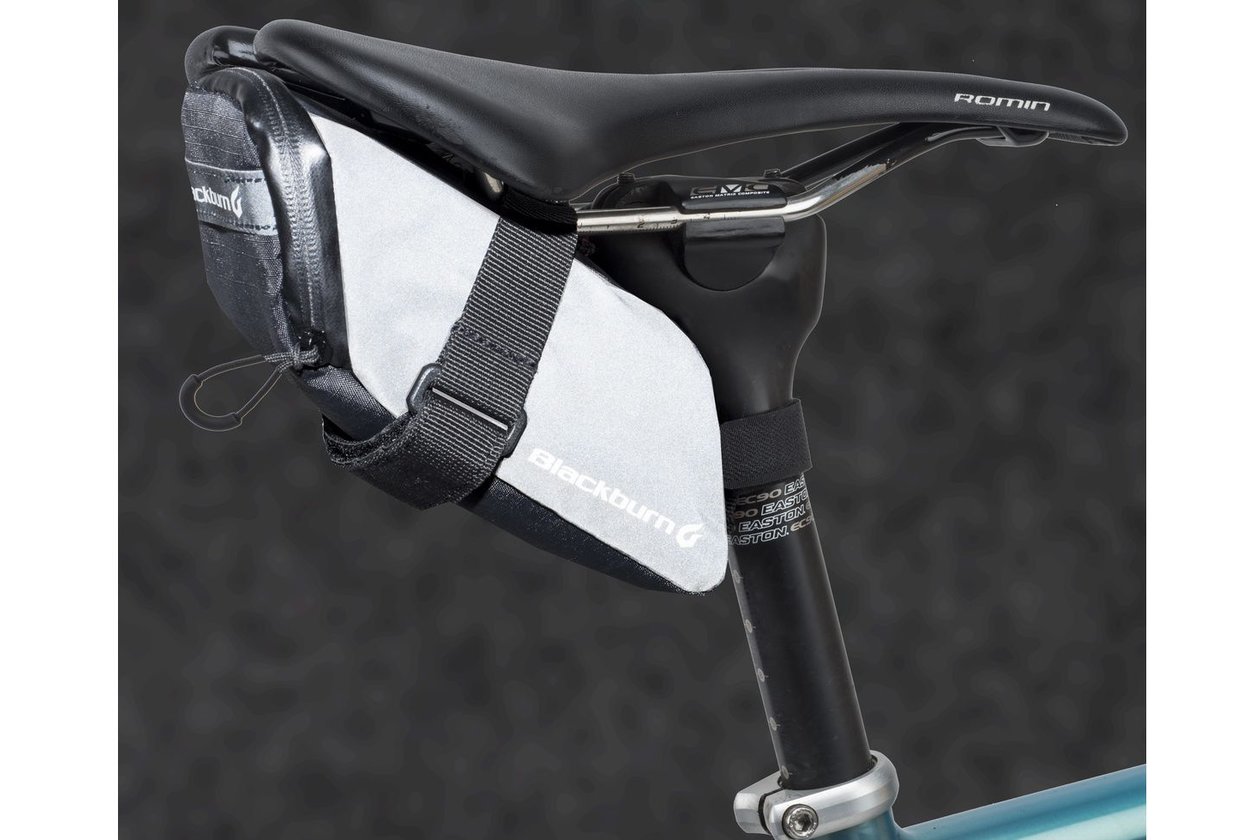 Blackburn Grid Sattelstasche medium