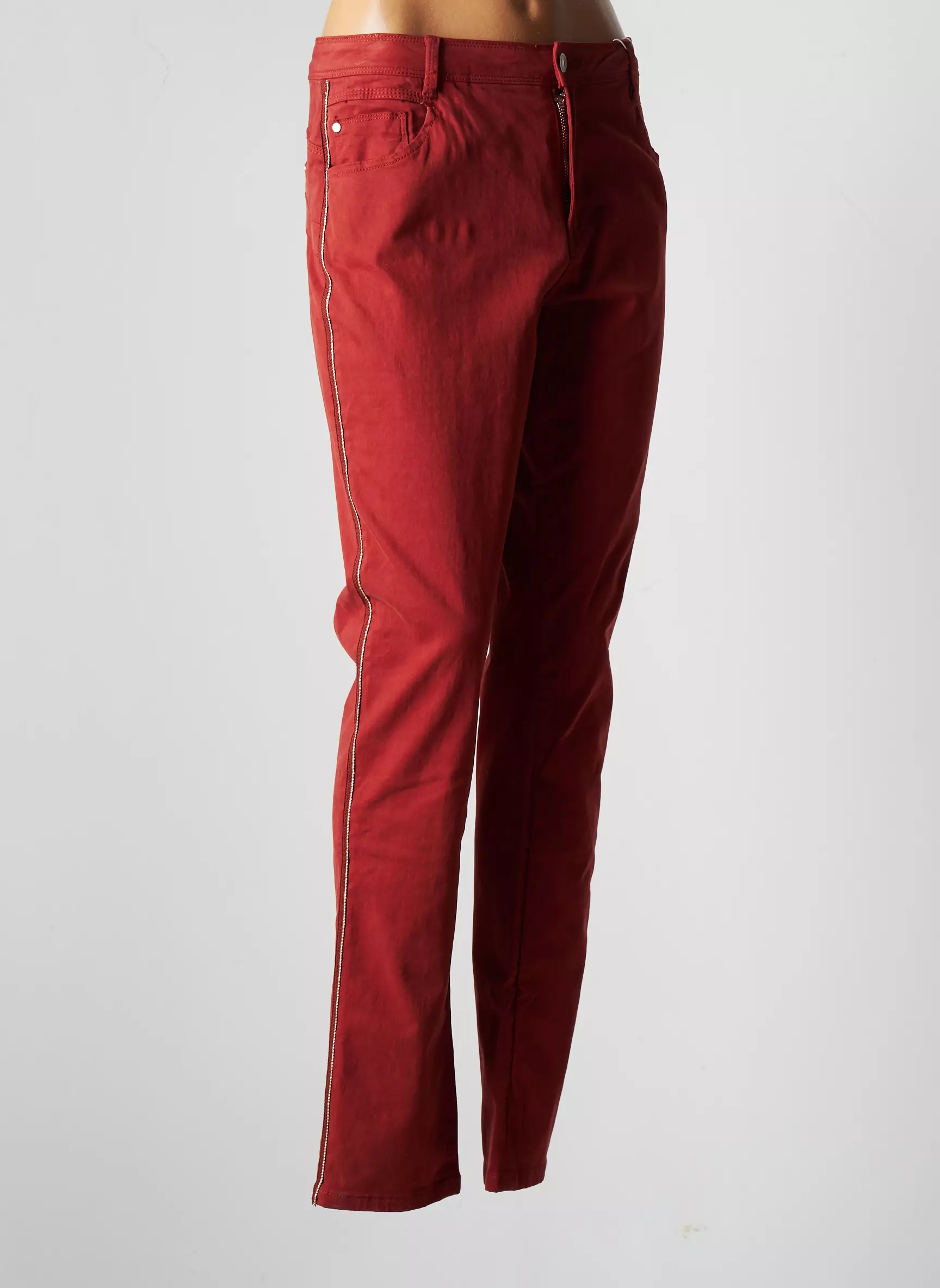 C Est Beau La Vie Pantalons Slim Femme couleur rouge