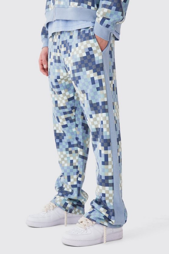 Lockere Camouflage Jogginghose mit Seitenstreifen