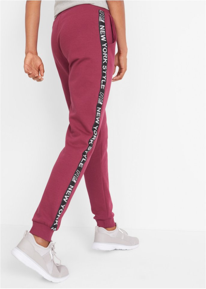 Sweathose mit Bündchen und Statement-Druck