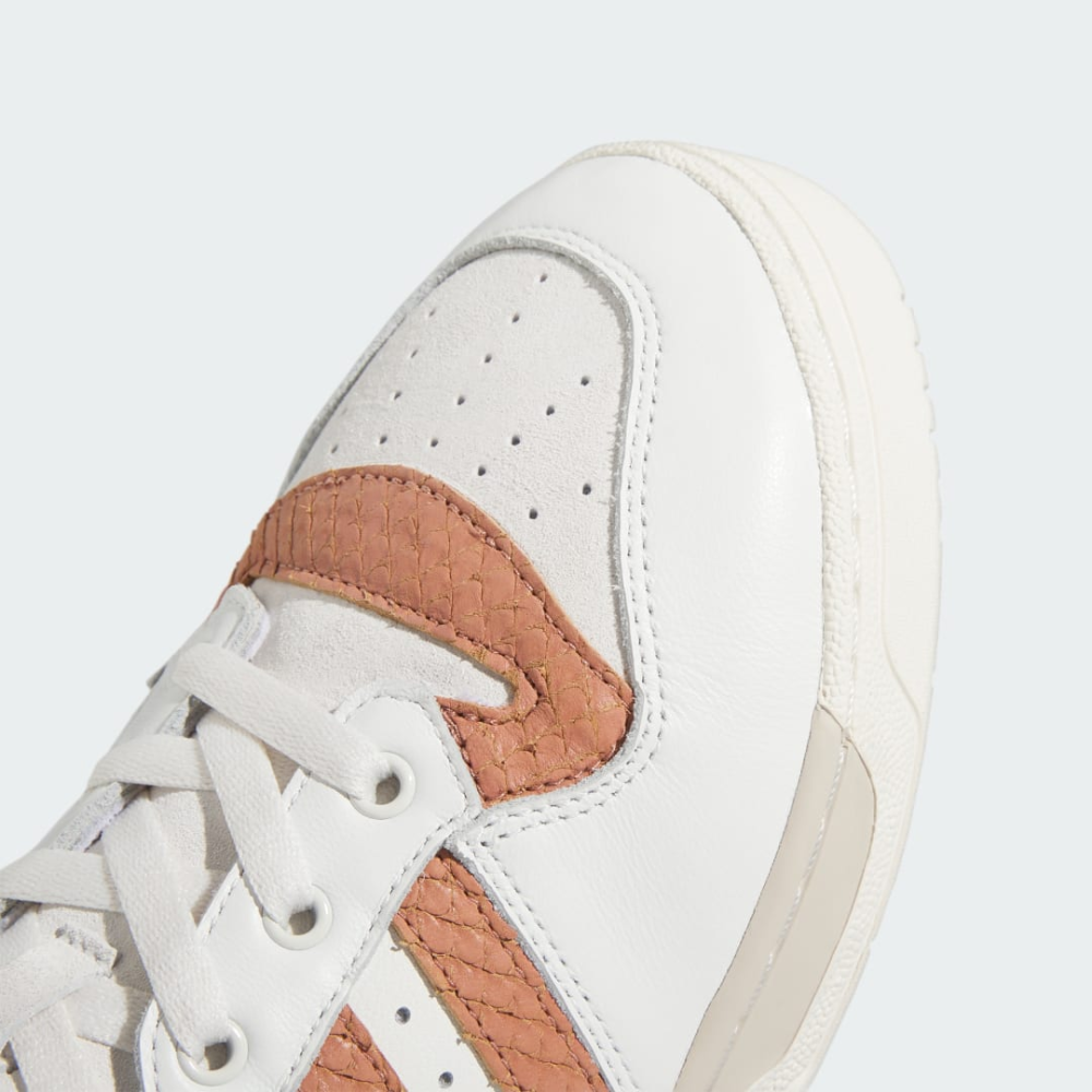 adidas Rivalry Low 86 IE9940 / weiss