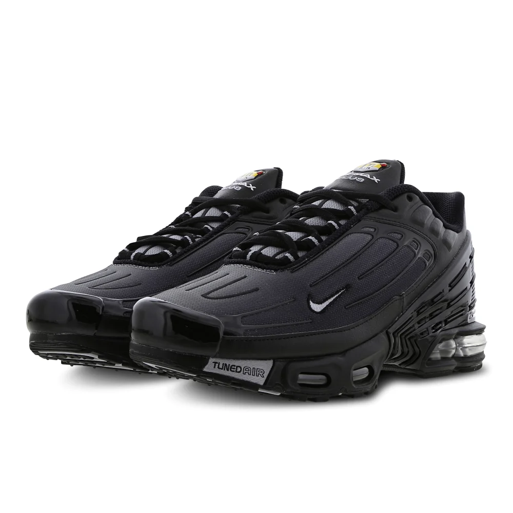 Nike Air Max Plus III 3 CJ9684-002 / schwarz