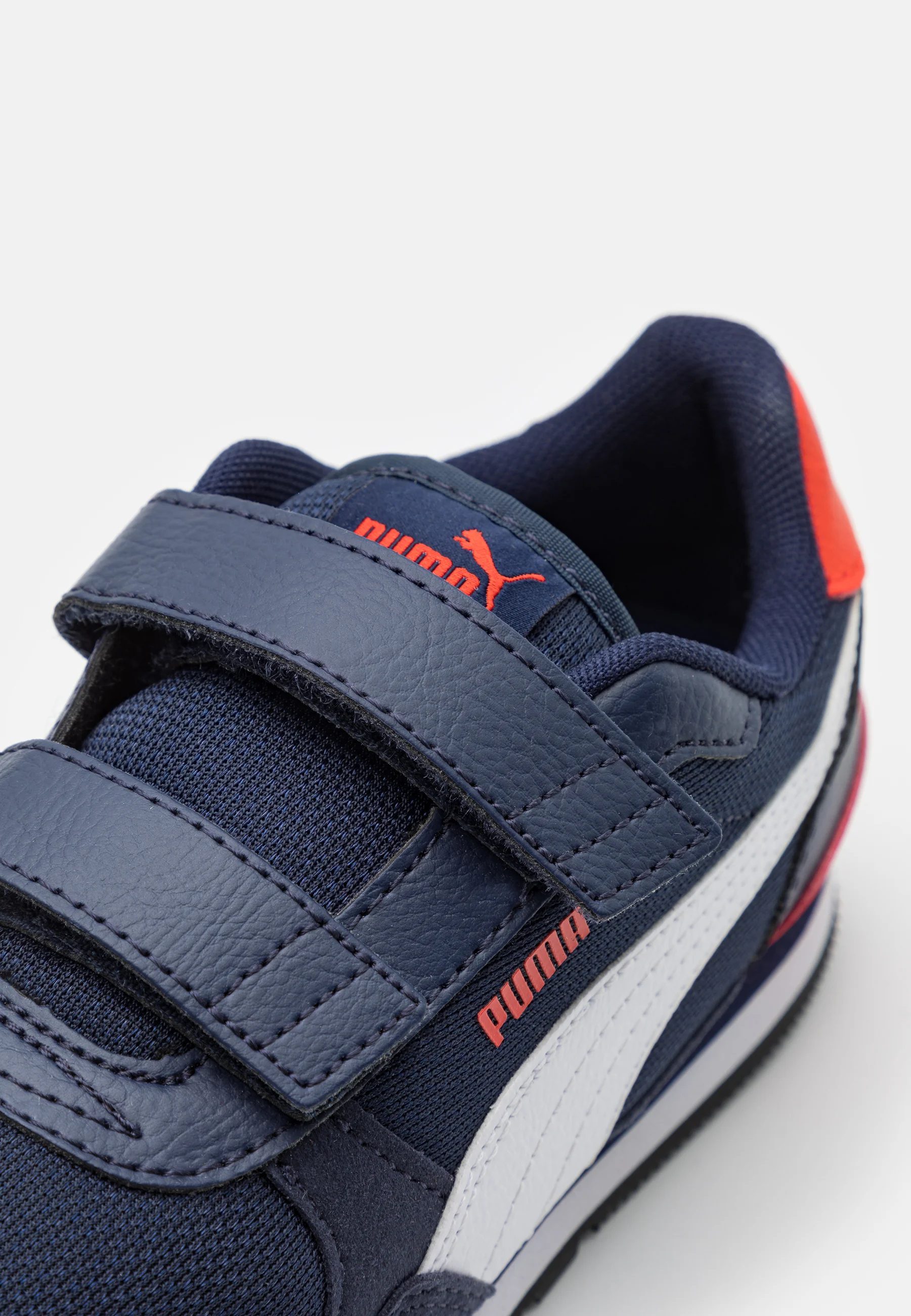 Puma RUNNER V3 UNISEX - Zapatillas bajas
