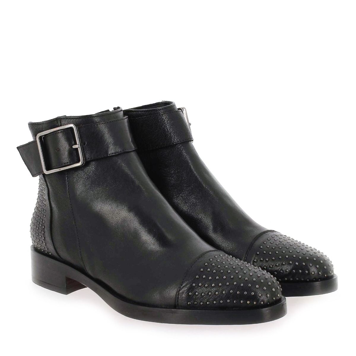 Emanuele Crasto   2111B - noir