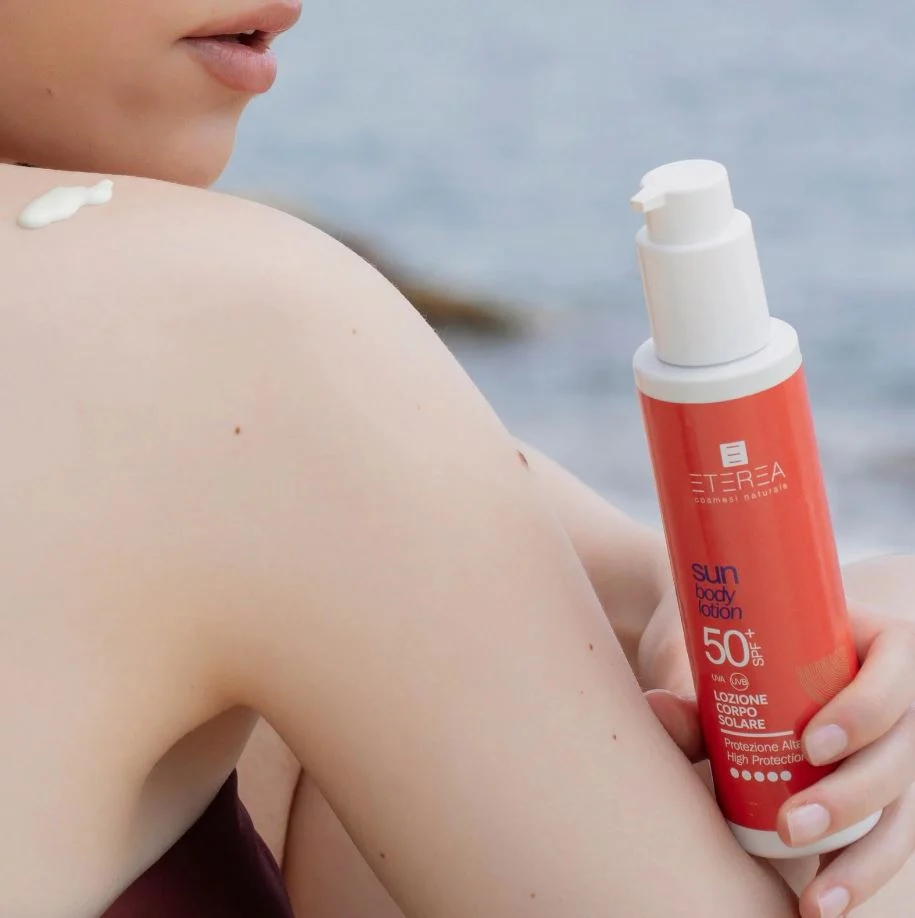 Sea & Sun -vartalovoide SPF50+ - Korkeasuojakertoimella varustettu aurinkovoide vartalolle.