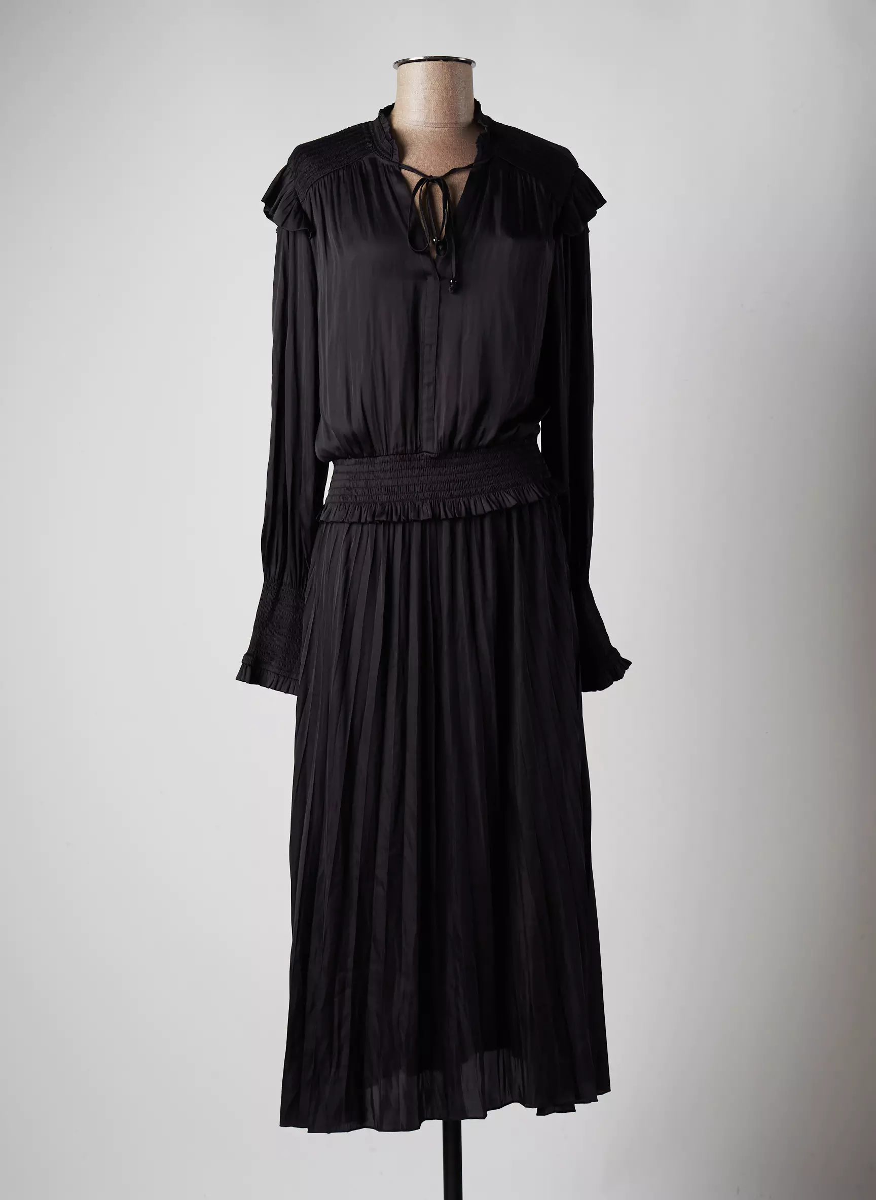 Maison Scotch Robes Longues Femme couleur noir