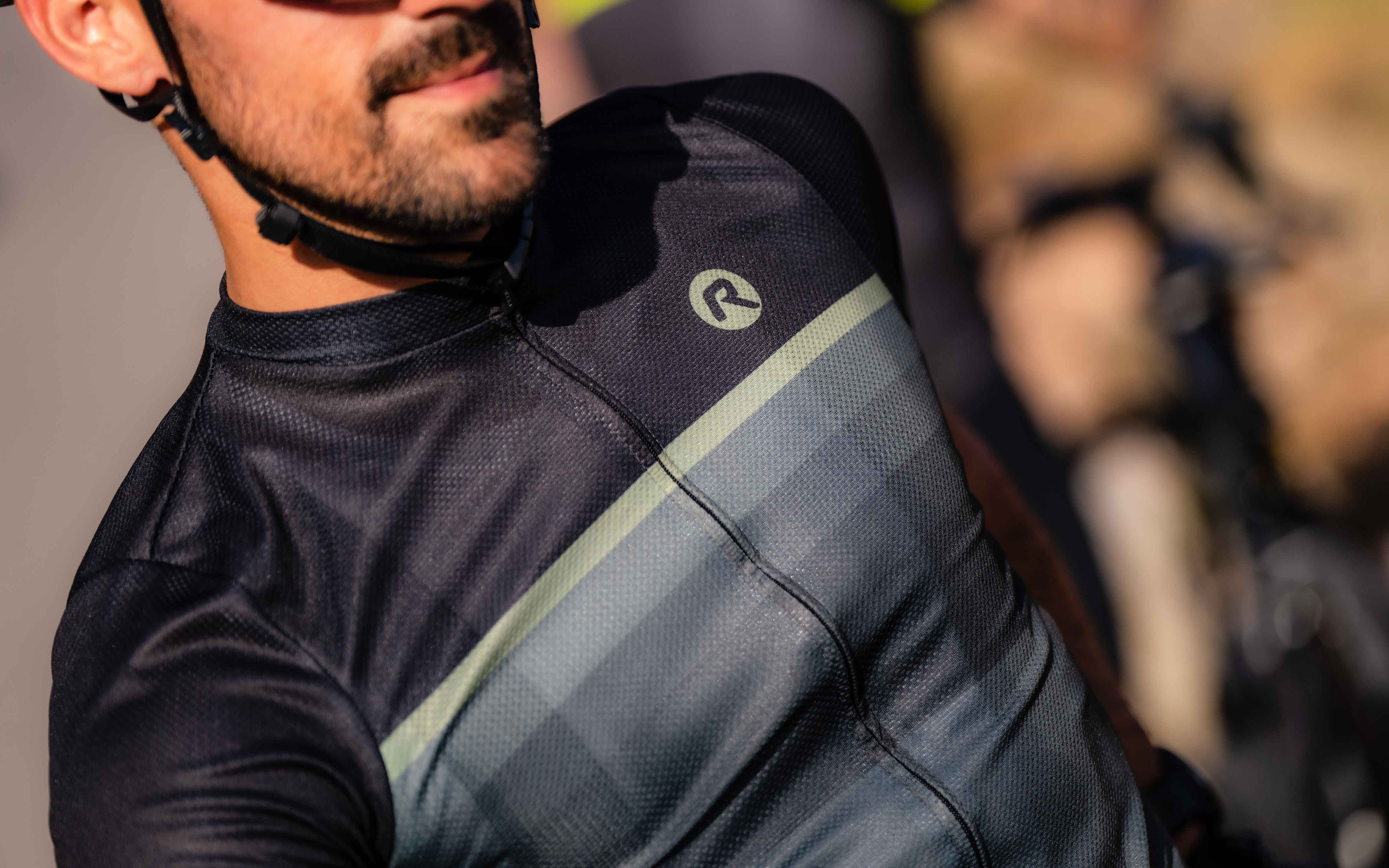 Rogelli Hero II Grün/Schwarz Herren Radtrikot Kurzarm