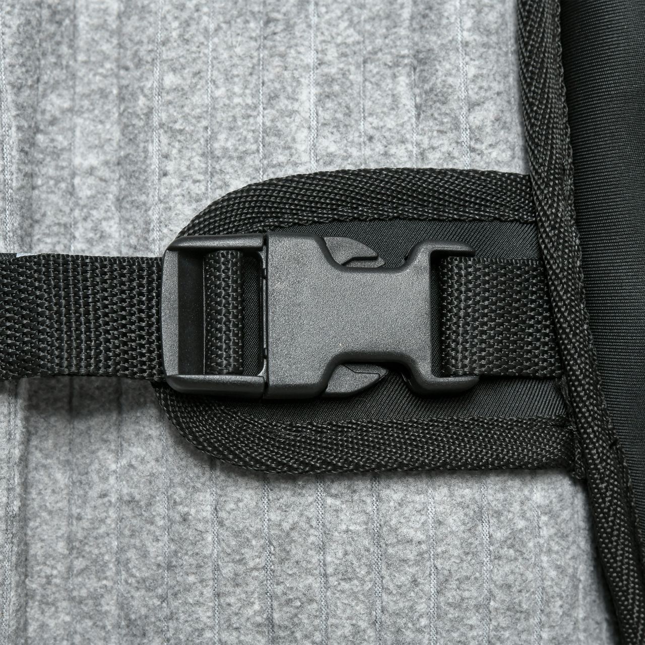 HOMCOM Gewichtsweste Weight Vest 10 kg verstellbar für Gewicht Tranning Krafttrainning Mann/Frau Oxford-Gewebe Metallsand Schwarz 40 x 35 cm