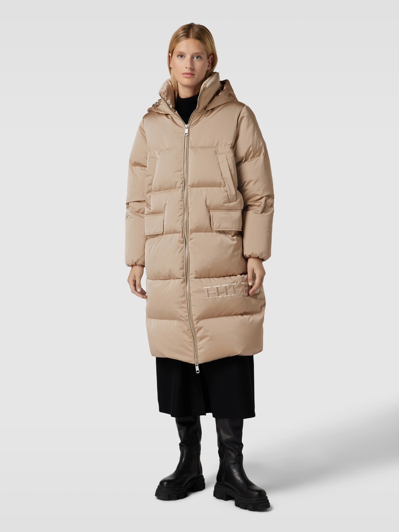 Daunenmantel mit Label-Stitching und Pattentaschen in beige