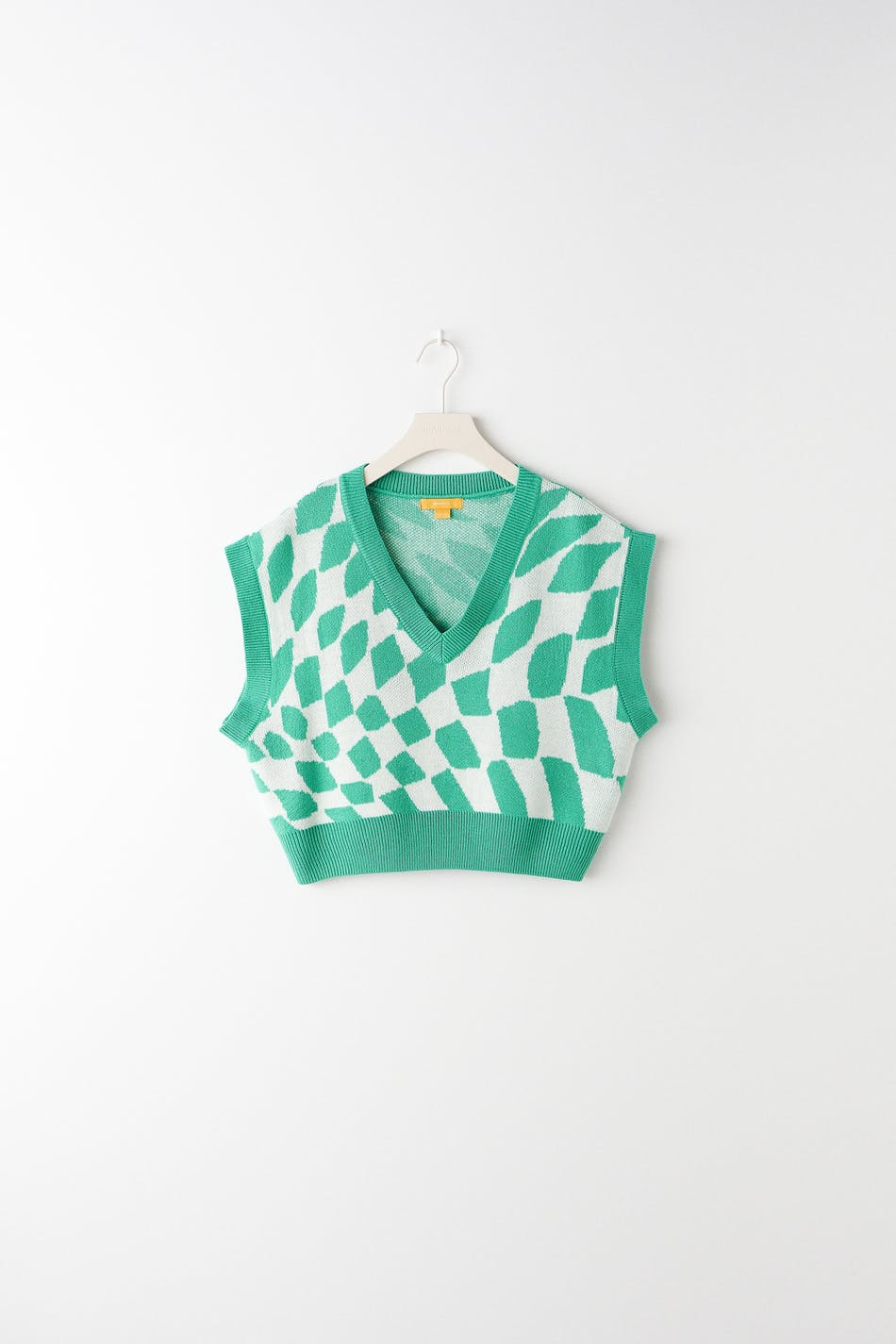 Y knitted vest