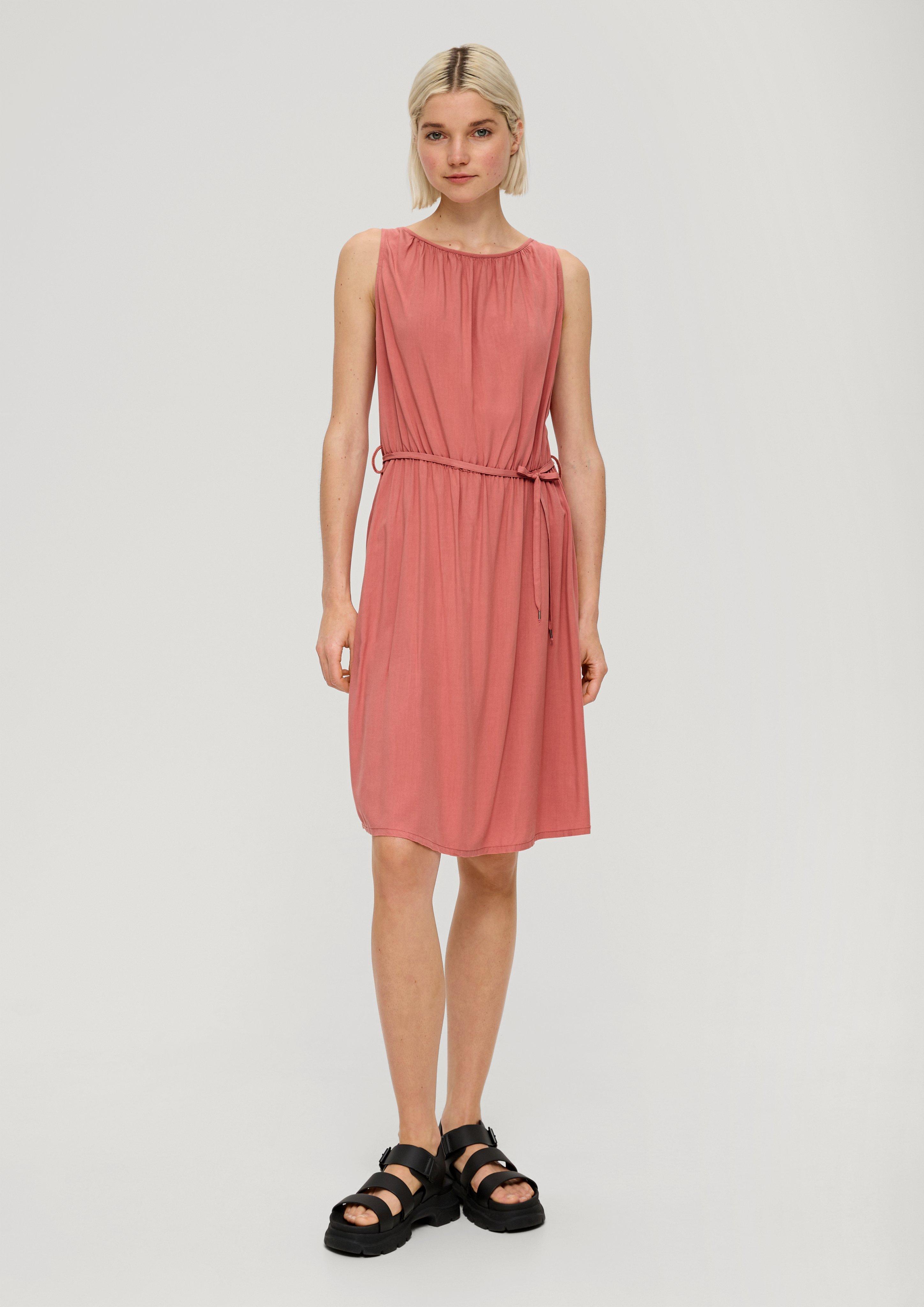 Viskosekleid mit Raffung  2130846-2069
