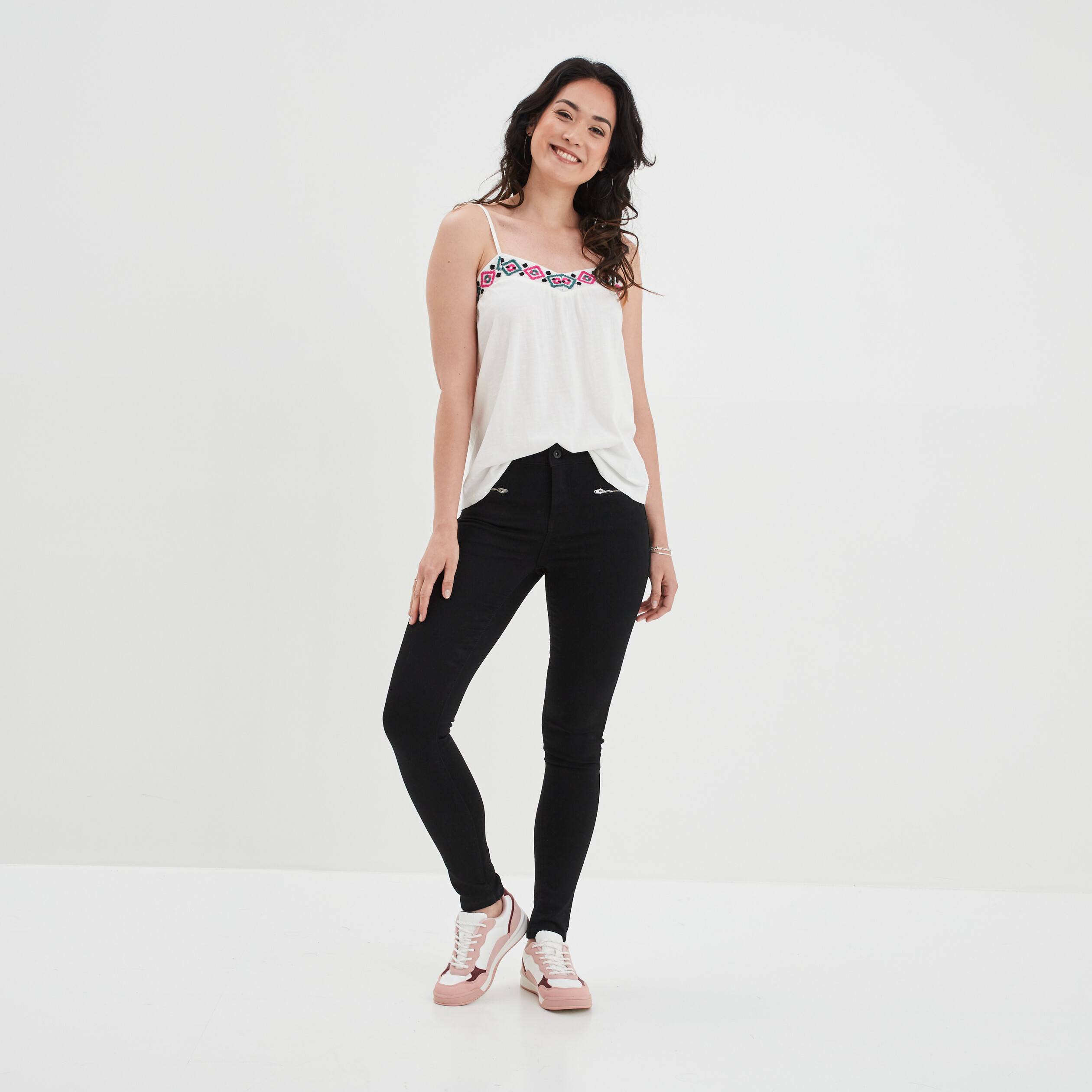 Jeans slim détails zippés denim noir femme | La Halle