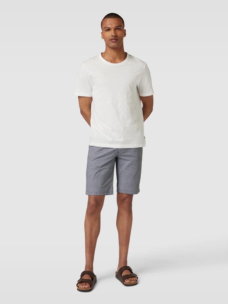 Bermudas mit Stoffgürtel in mittelgrau