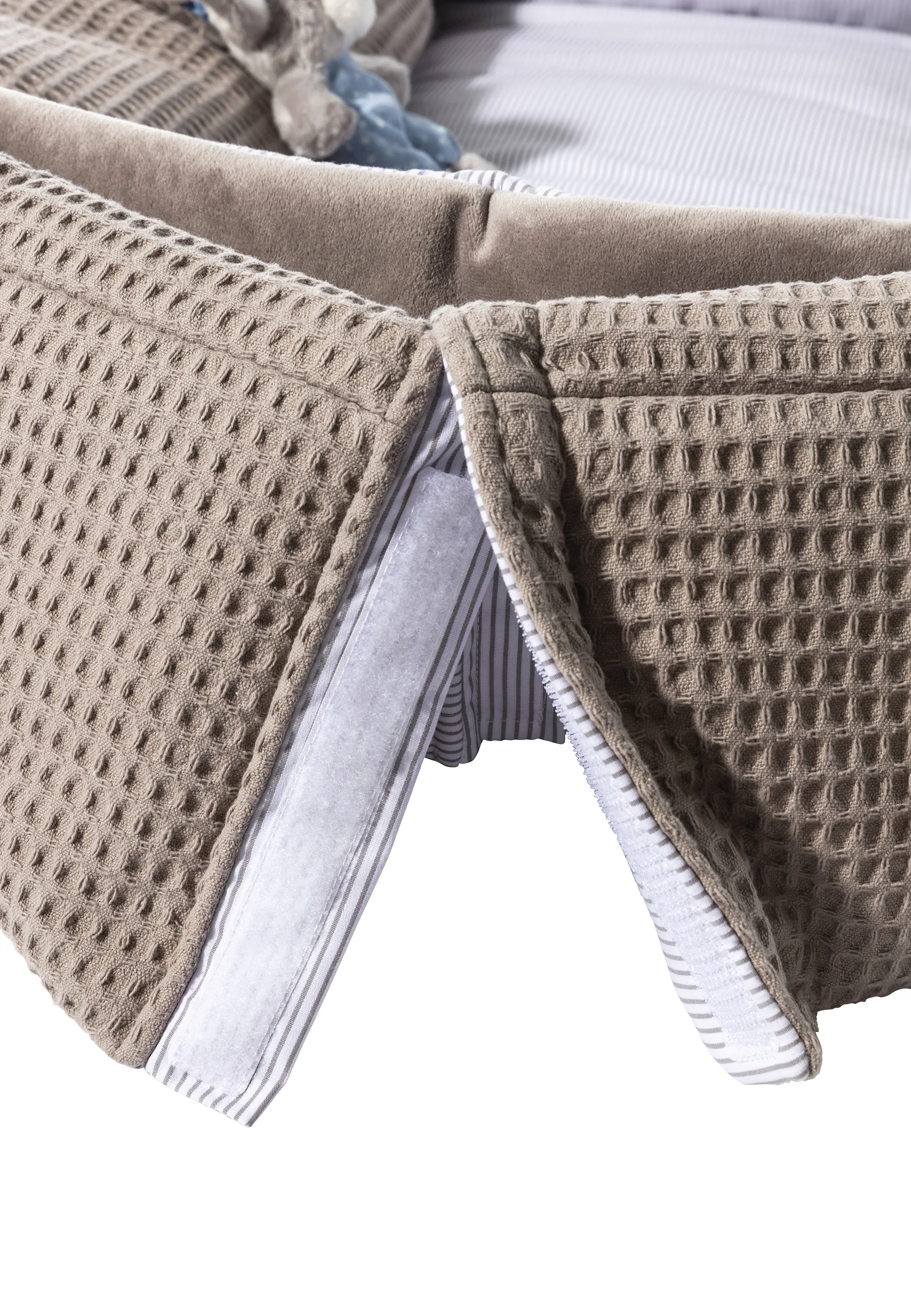 Babynest Esel Emmi in grau