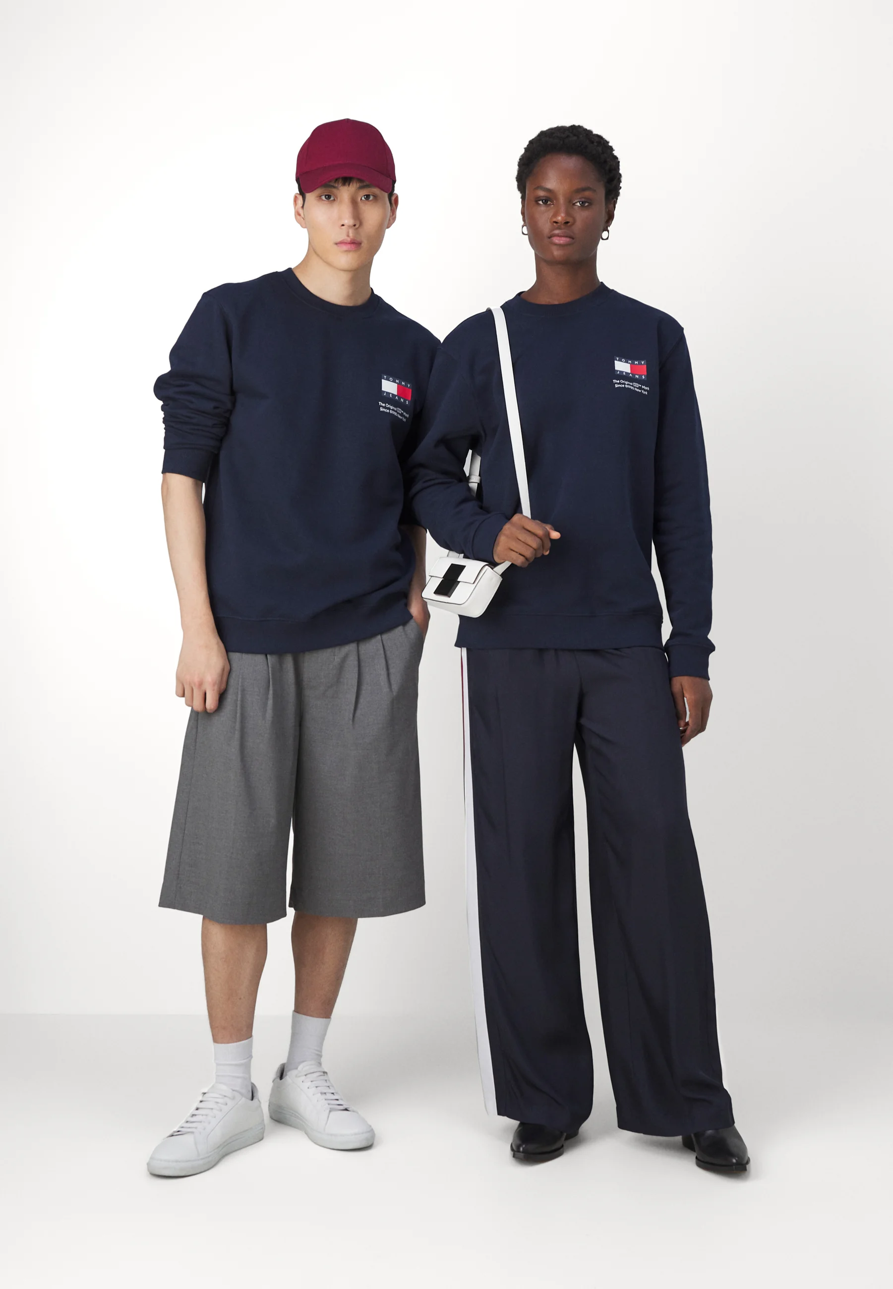 Tommy Jeans ESSENTIAL FLAG CNECK UNISEX - Sudadera