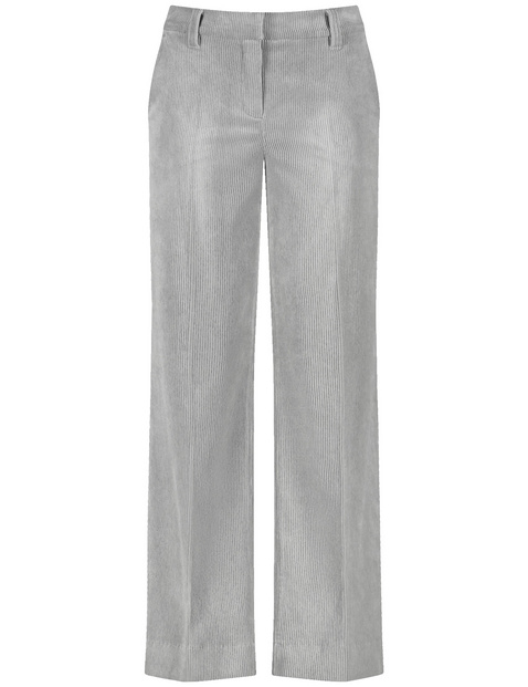 Cordhose mit weitem Bein