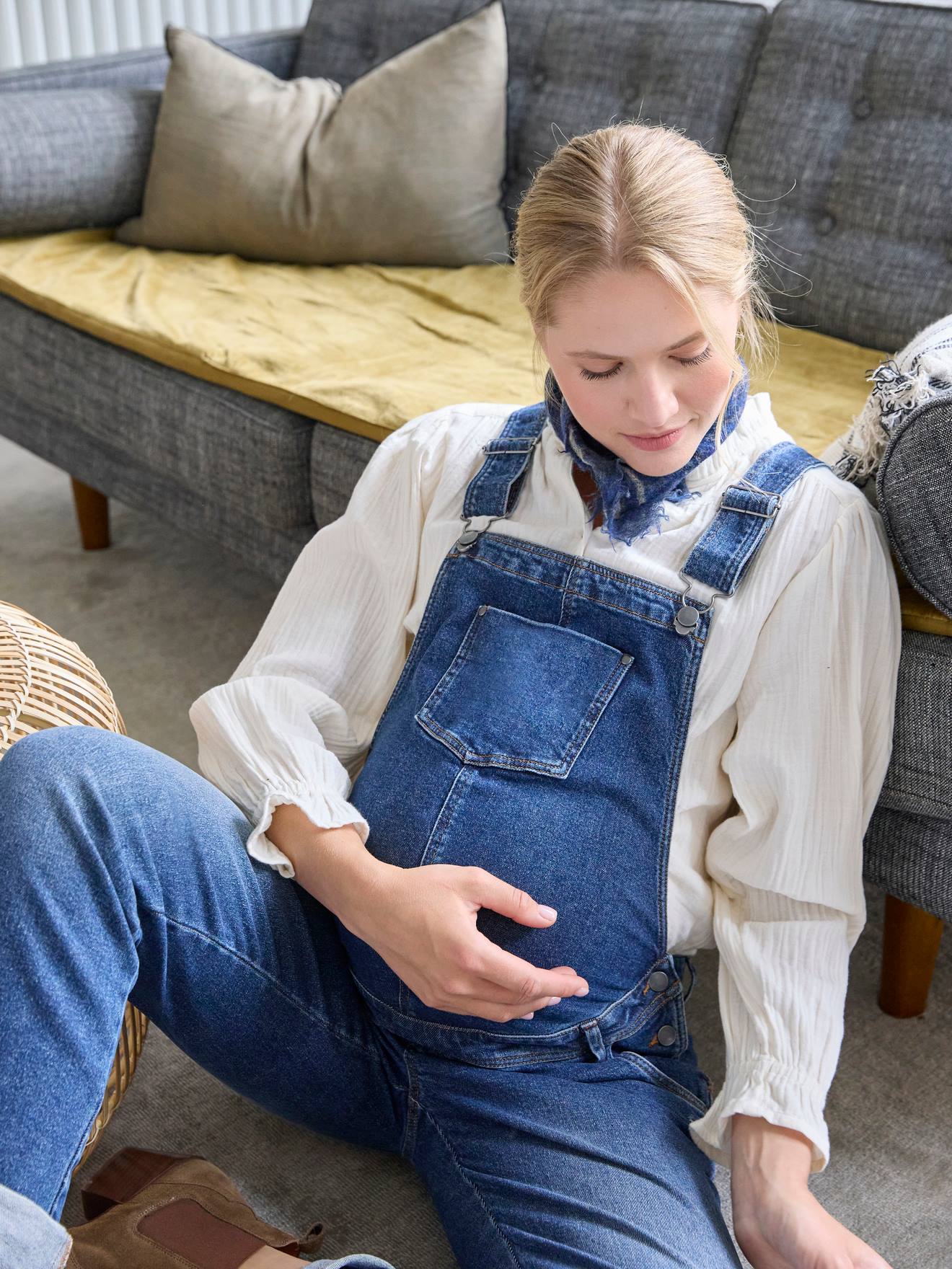 Vertbaudet Latzjeans für Schwangerschaft & Stillzeit, Mom-Fit - dunkelblau