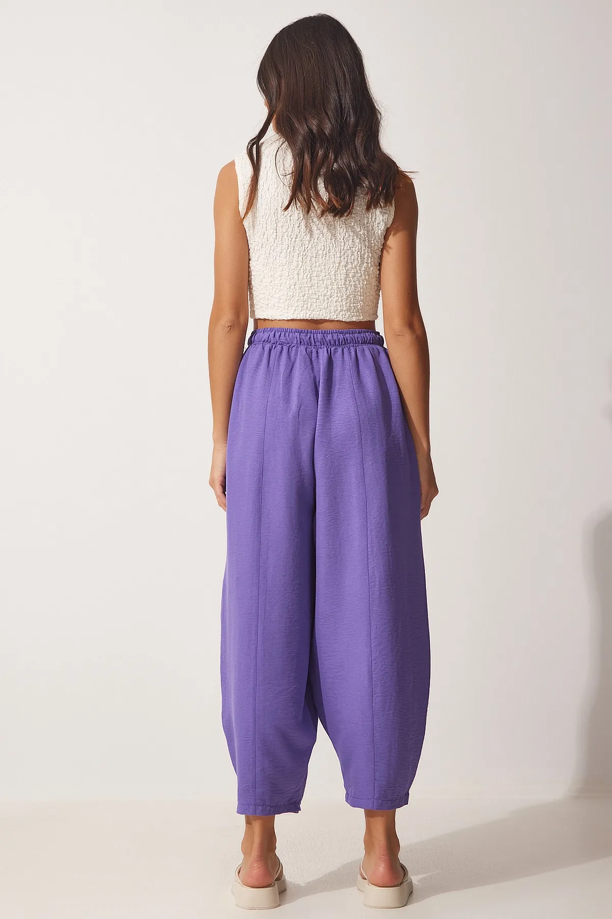 Happiness İstanbul  Lilafarbene Shalwar-Hose aus Leinenviskose mit Taschen für Damen CV00001