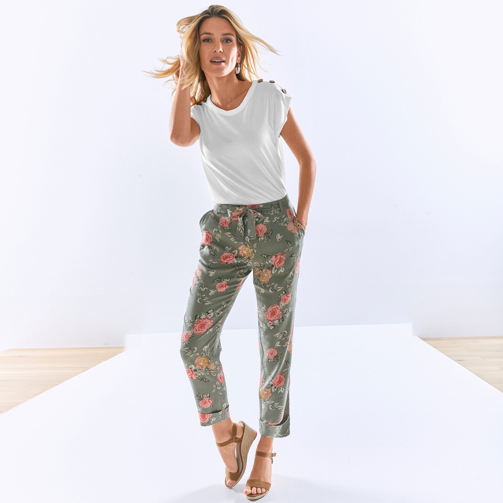 Pantalon 7/8ème fuselée imprimé fleuri
