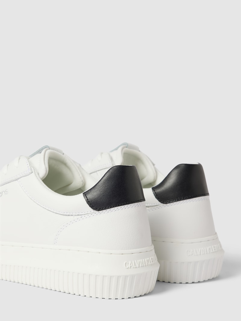 Sneaker mit Label-Details Modell 'Chunky' in weiß