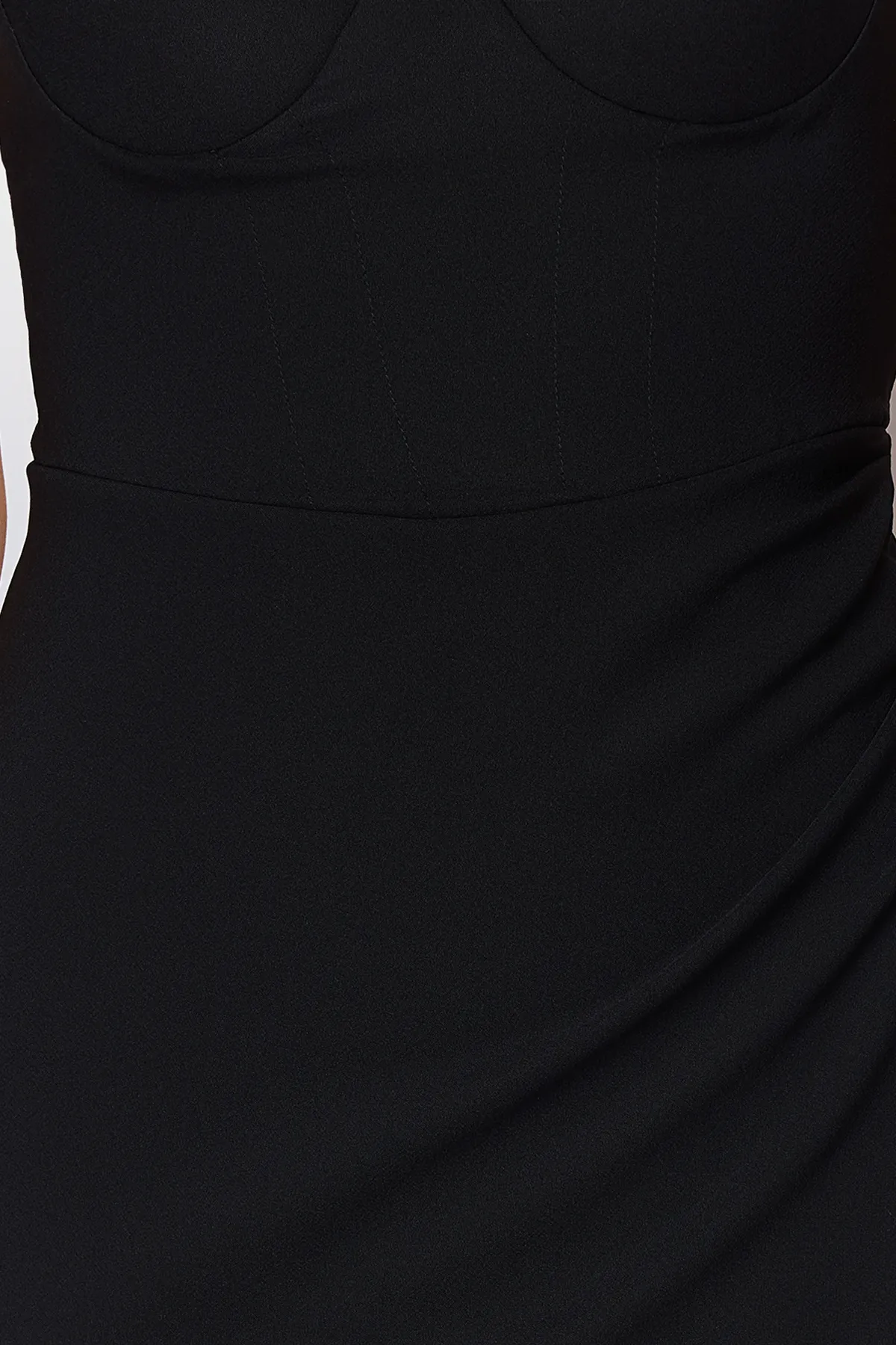 Trendyol Collection  Schwarzes, gewebtes, elegantes Abendkleid TPRSS24EL00084