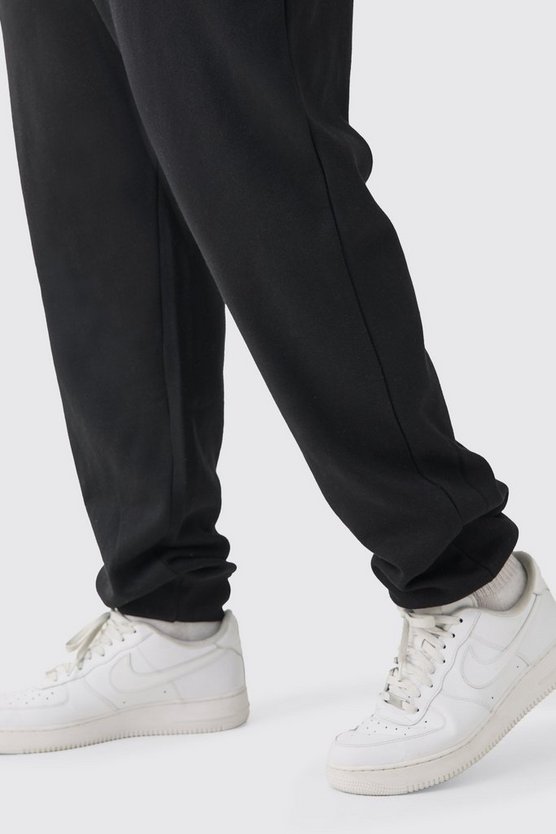 Plus Basic Jogginghose in schwarz