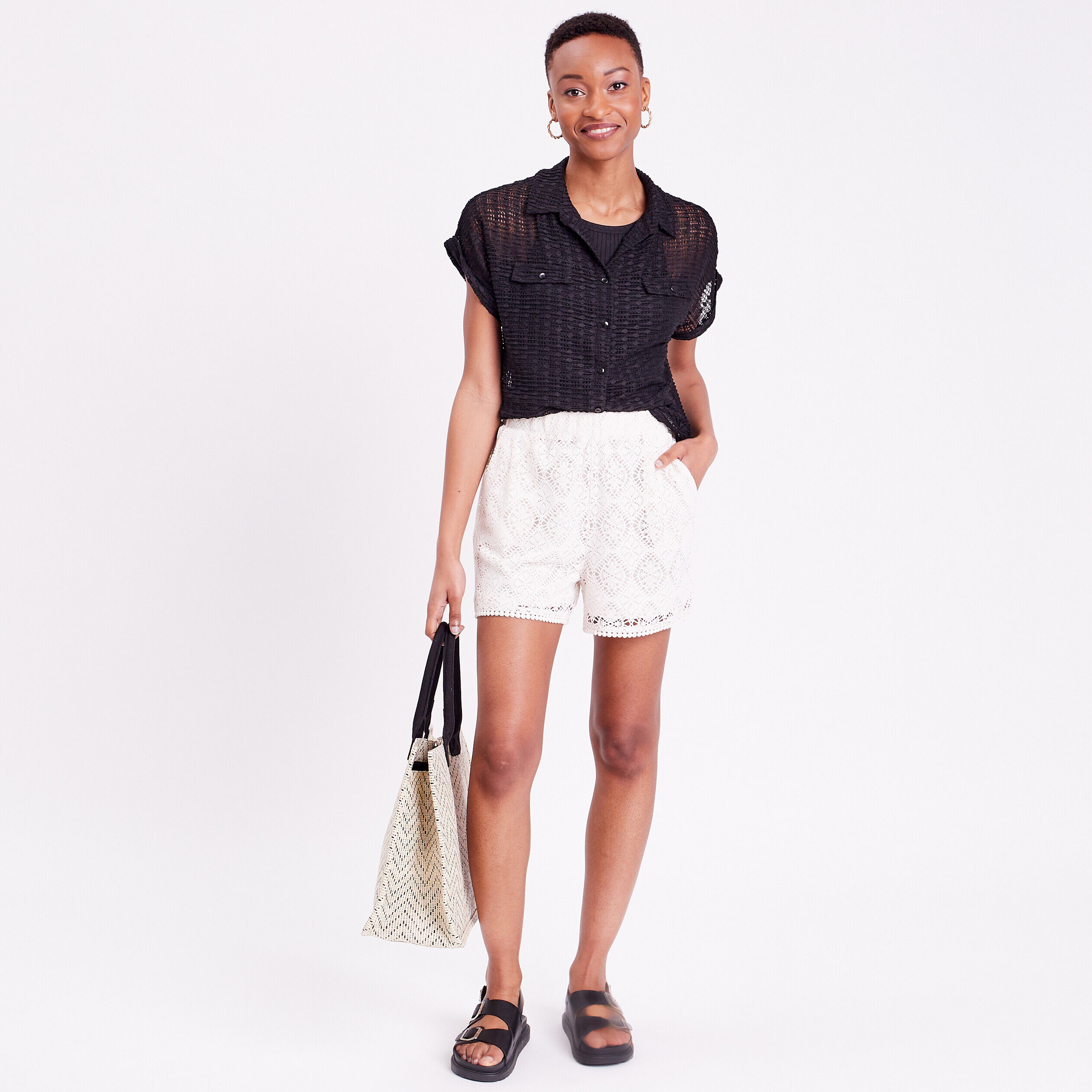 Blouse manches courtes ajourée noir femme | Cache Cache