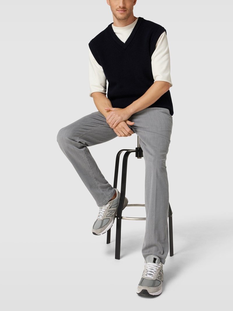 Jeans im 5-Pocket-Design Modell 'John' in hellgrau