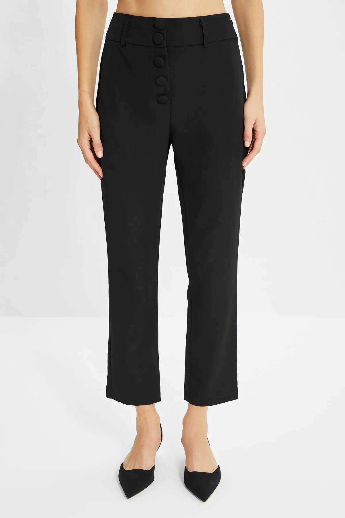 Trendyol Collection  Schwarze Webhose mit weitem Bein TWOSS19WX0086