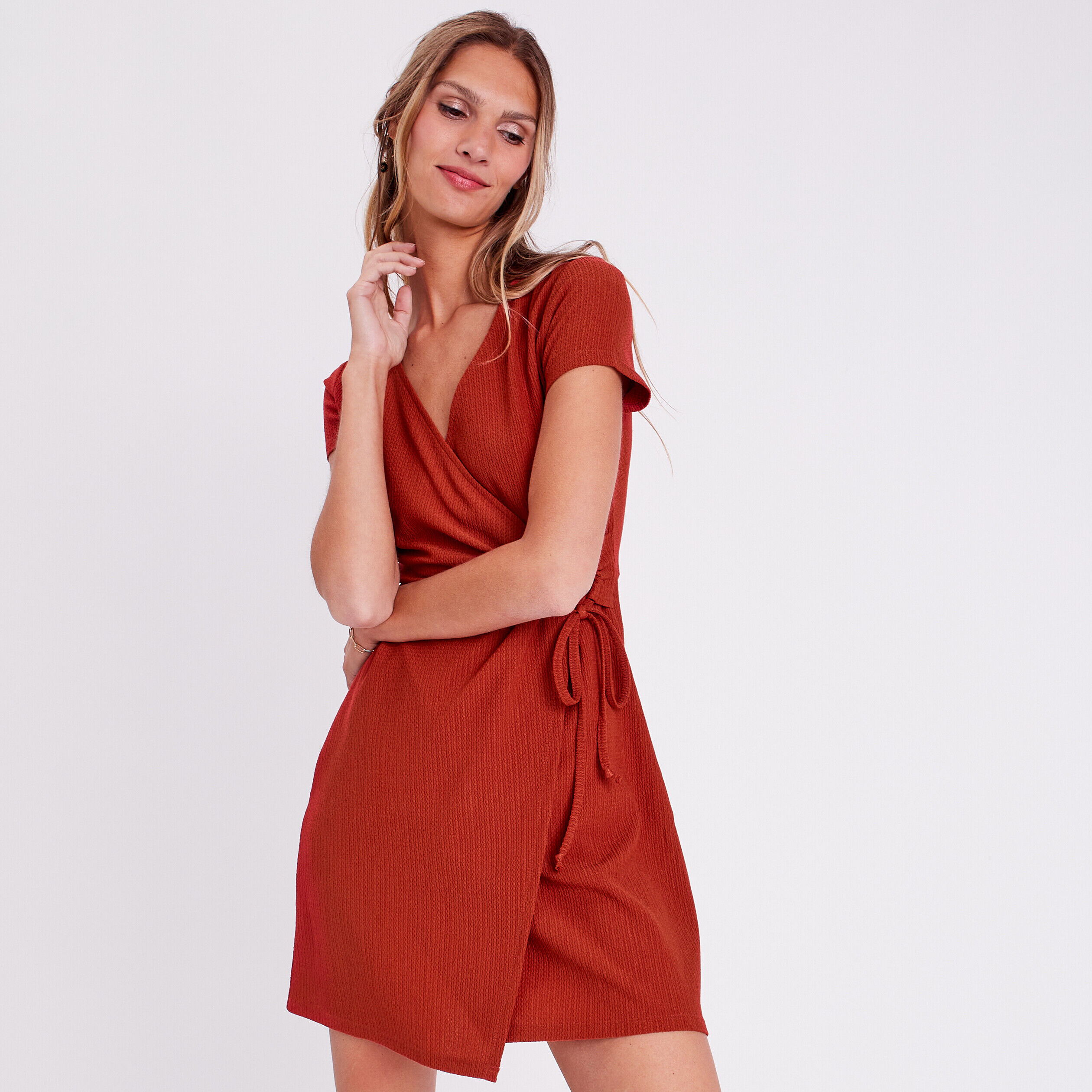 Robe portefeuille à cordons rouge foncé femme | Cache Cache