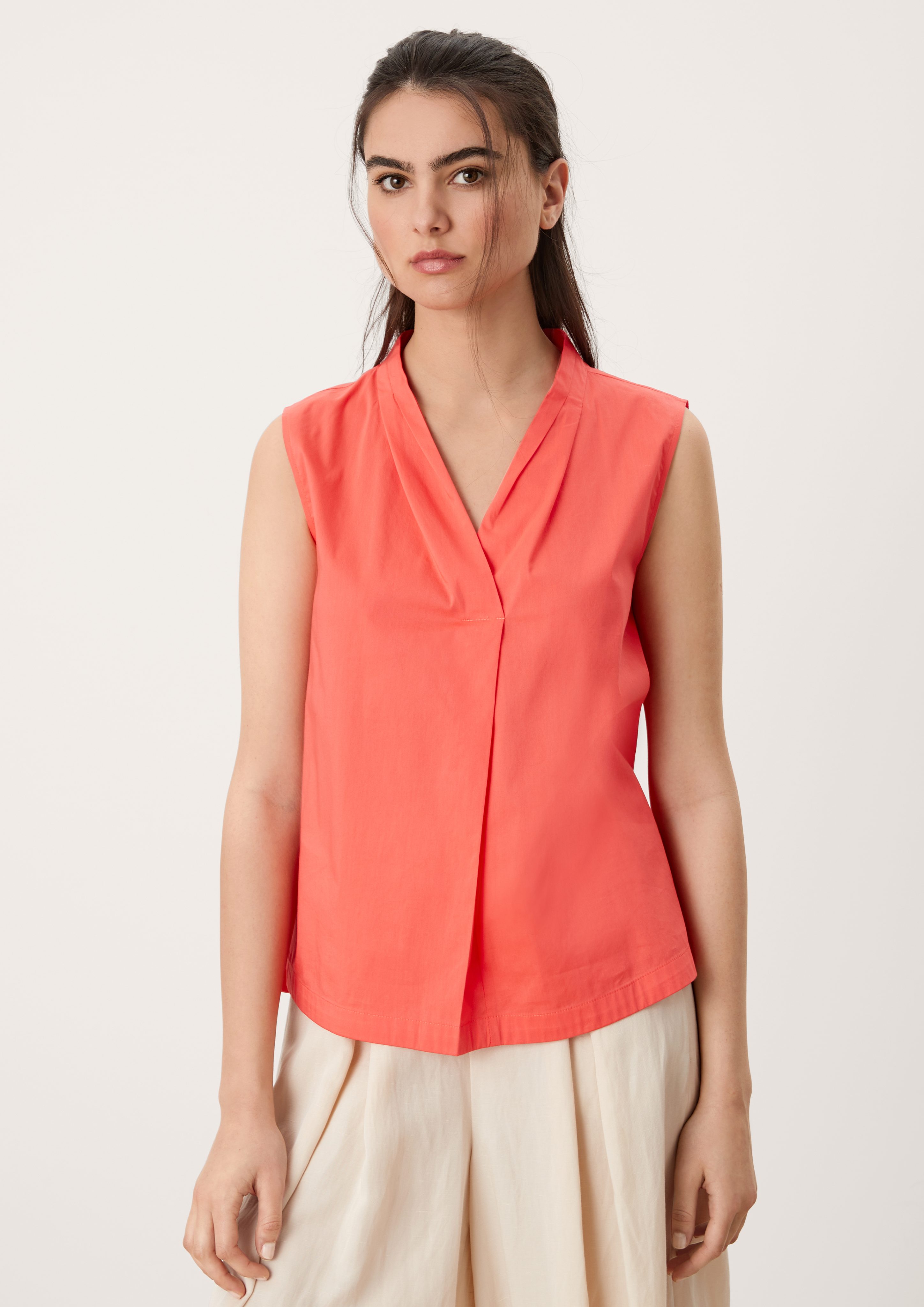 s.Oliver BLACK LABEL Shirttop Top mit formschönem V-Ausschnitt