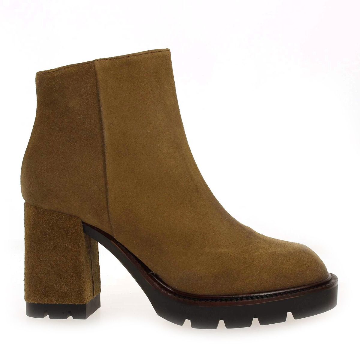 Niche  52 543 - Camel