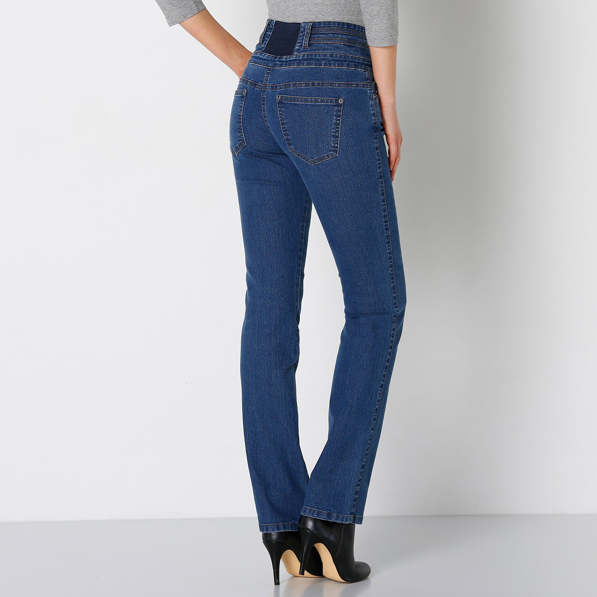 Jean taille haute coupe droite