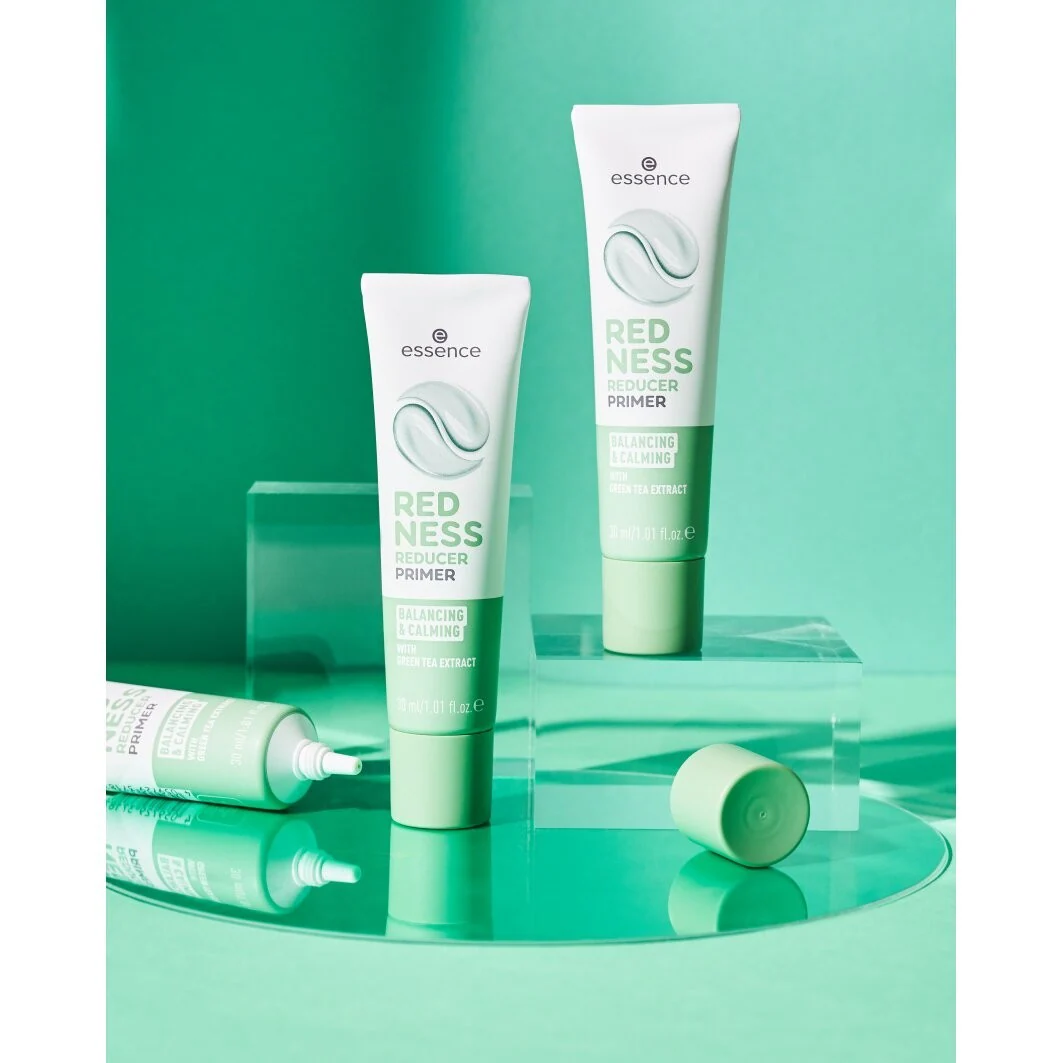 Essence PRIMER PENTRU REDUCERE DE ROȘEAȚĂ