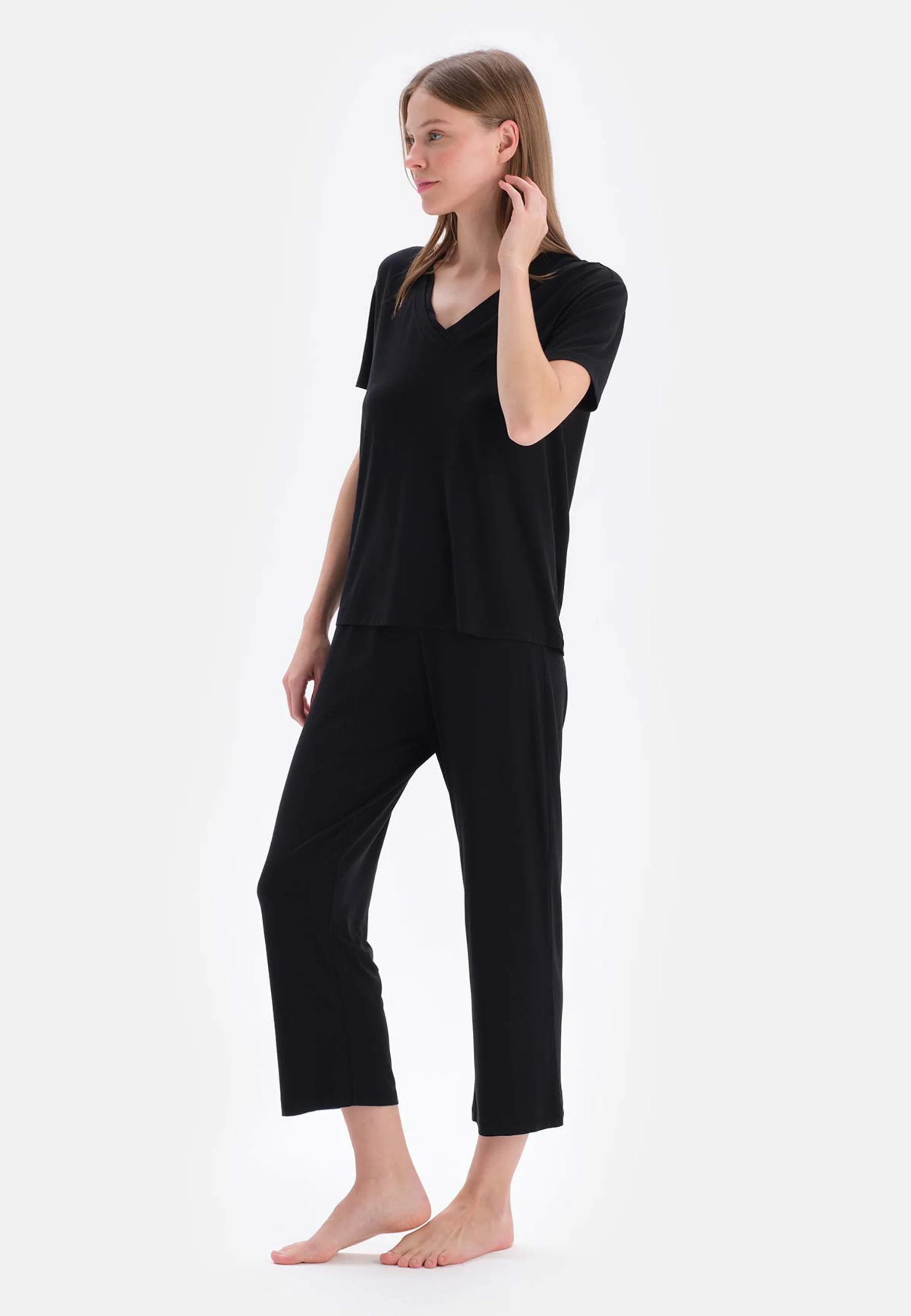 DAGI SHORT SLEEVE V-NECK REGULAR - Pijama