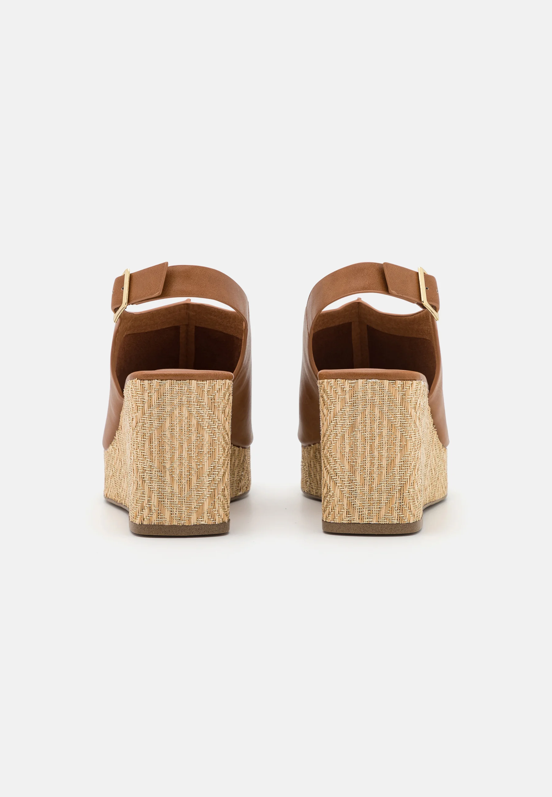 Sandalias de plataforma Tamaris