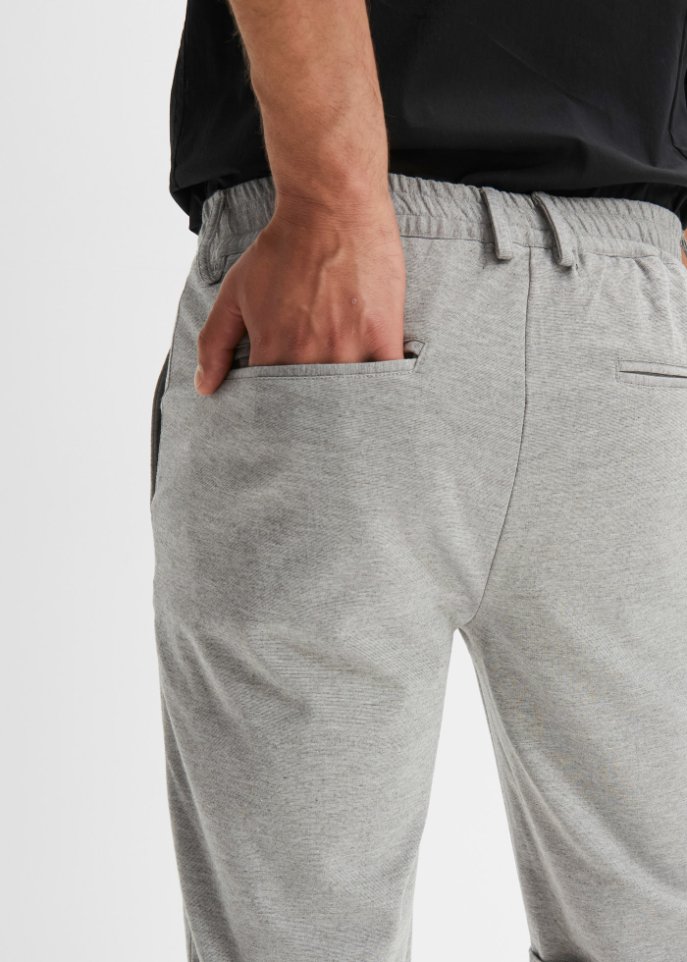 Chino-Bermuda mit Bundfalten