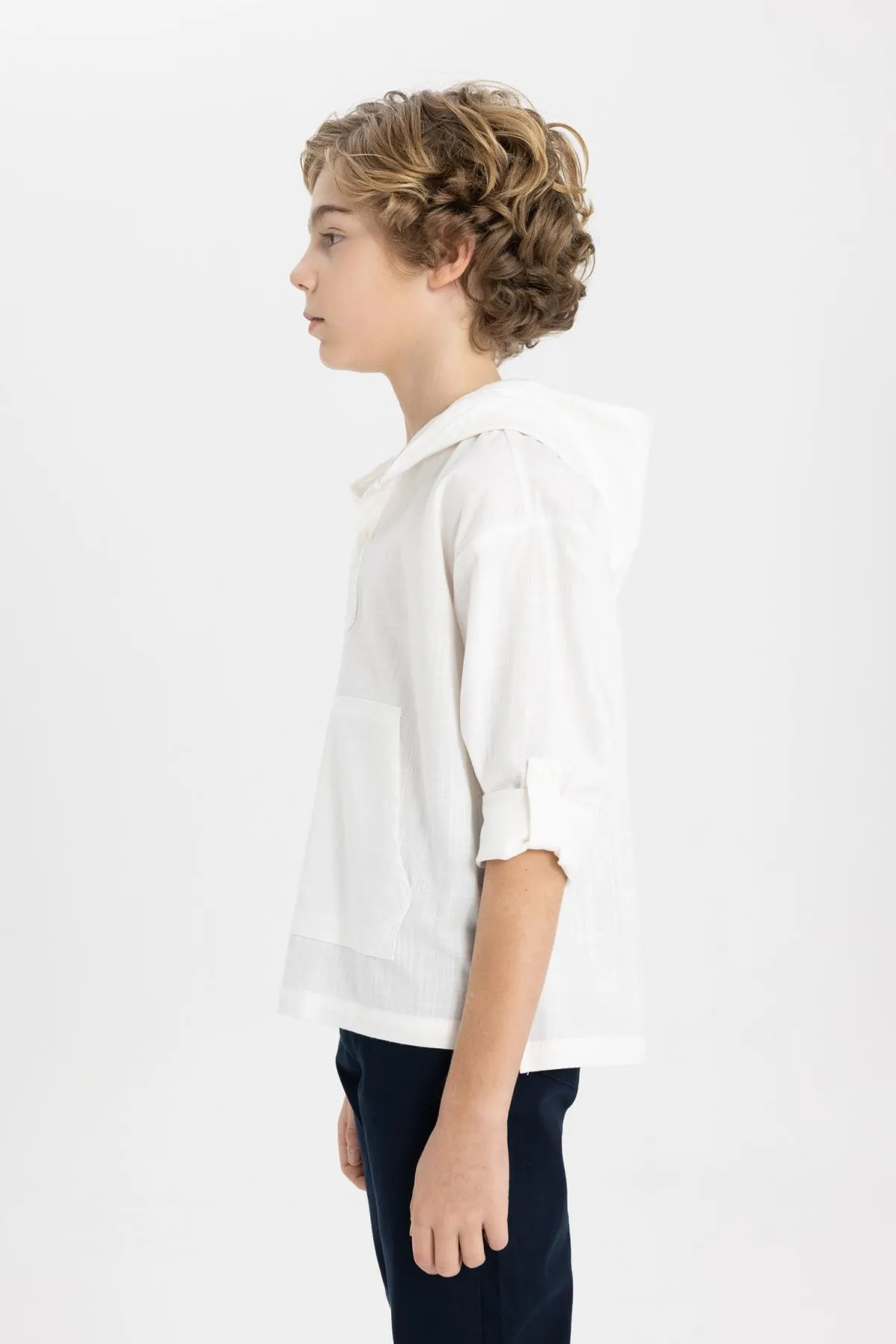 DeFacto  Langarmhemd mit Kapuze im Oversize-Fit für Jungen B7626A824SM