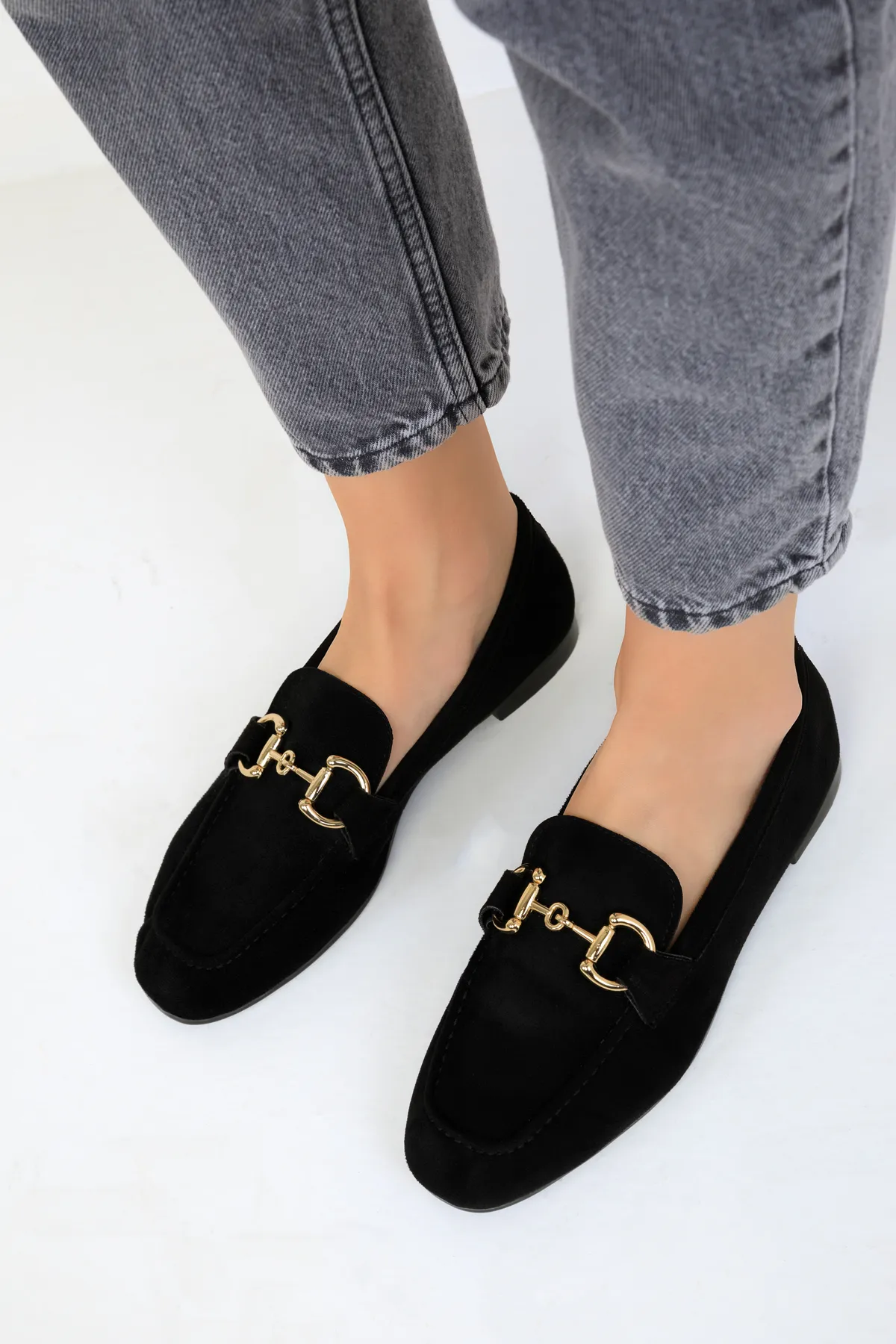 SOHO  Schwarze Wildleder-Ballerinas für Damen 18930