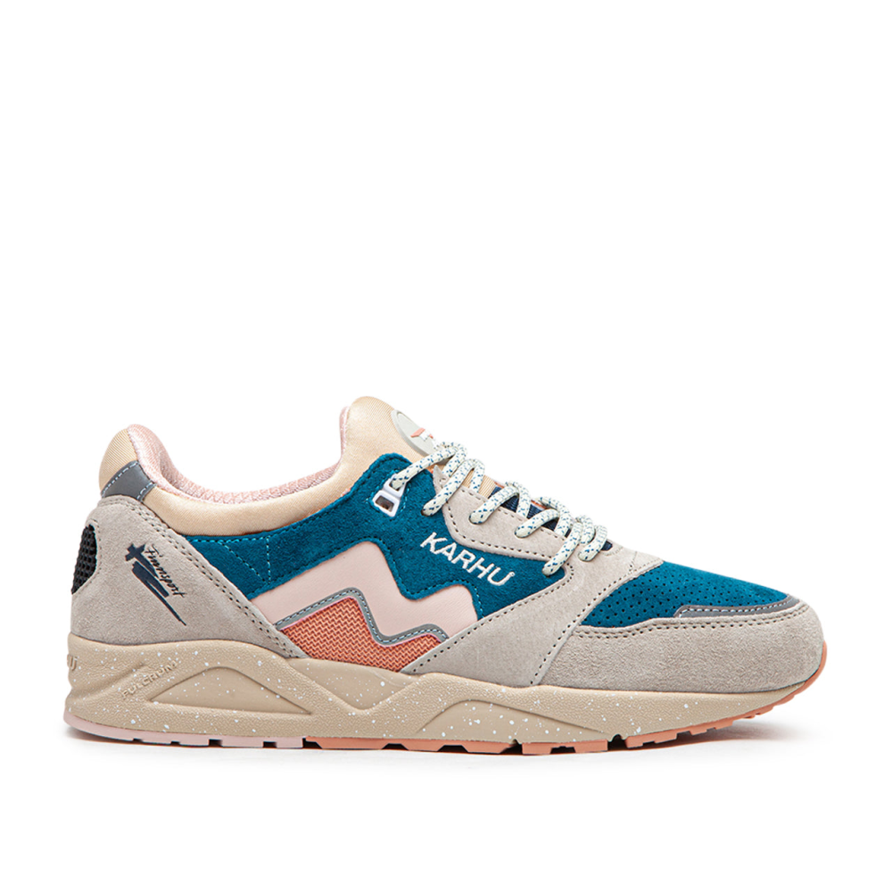 Karhu Aria 95 F803102 / grau