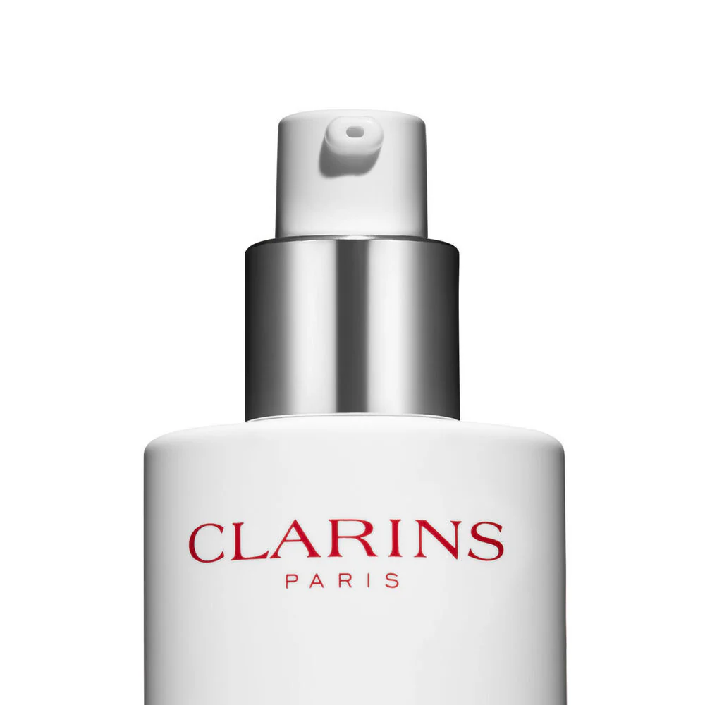 Emulsión hidratante Bright Plus antimanchas: tratamiento antimanchas de 24 horas, tratamiento antiimperfecciones de 24 horas, tratamiento iluminador de 24 horas.