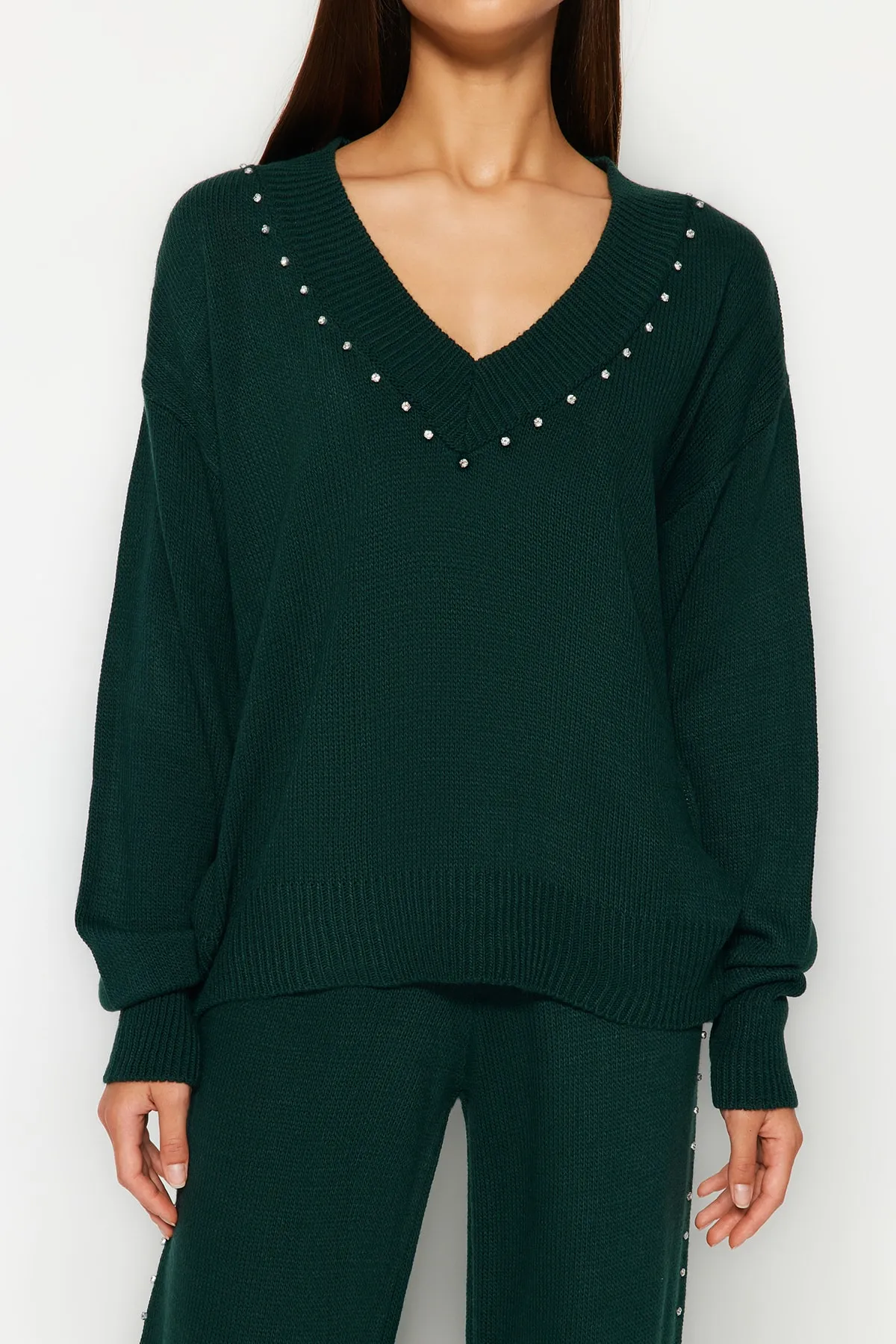 Trendyol Collection  Smaragdgrünes, weit geschnittenes Strickoberteil- und -unterteil-Set TWOAW24AU00008