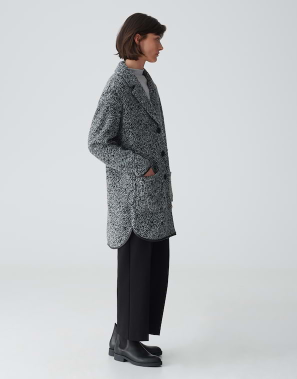Oversize Mantel Halilo remix