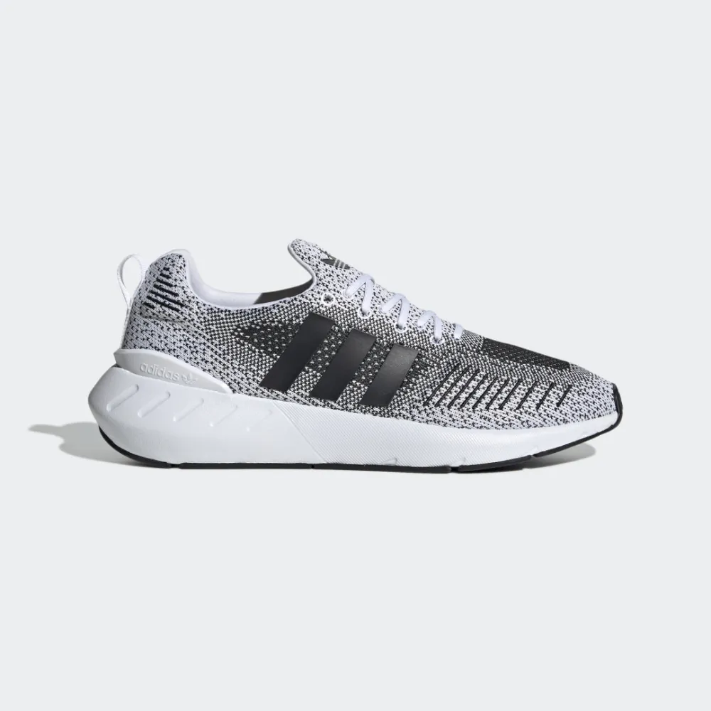 adidas Swift Run 22 GZ3507 / weiss