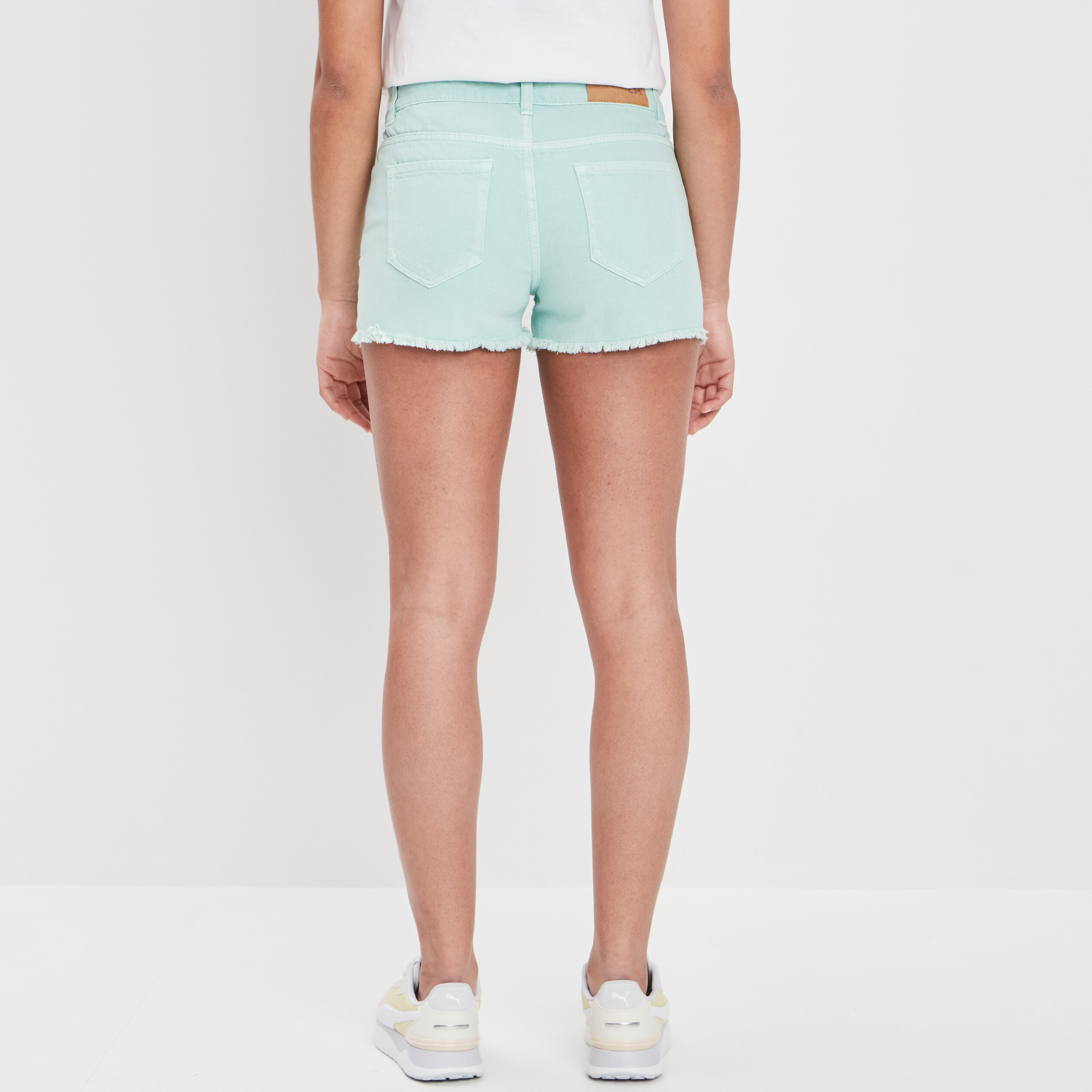 Short slim à bords francs vert menthe femme | La Halle