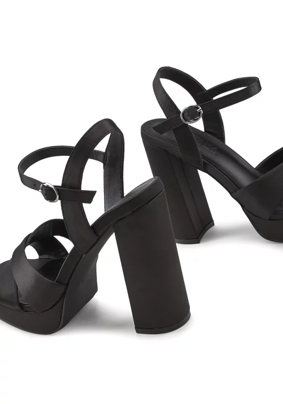 Riemchensandalette