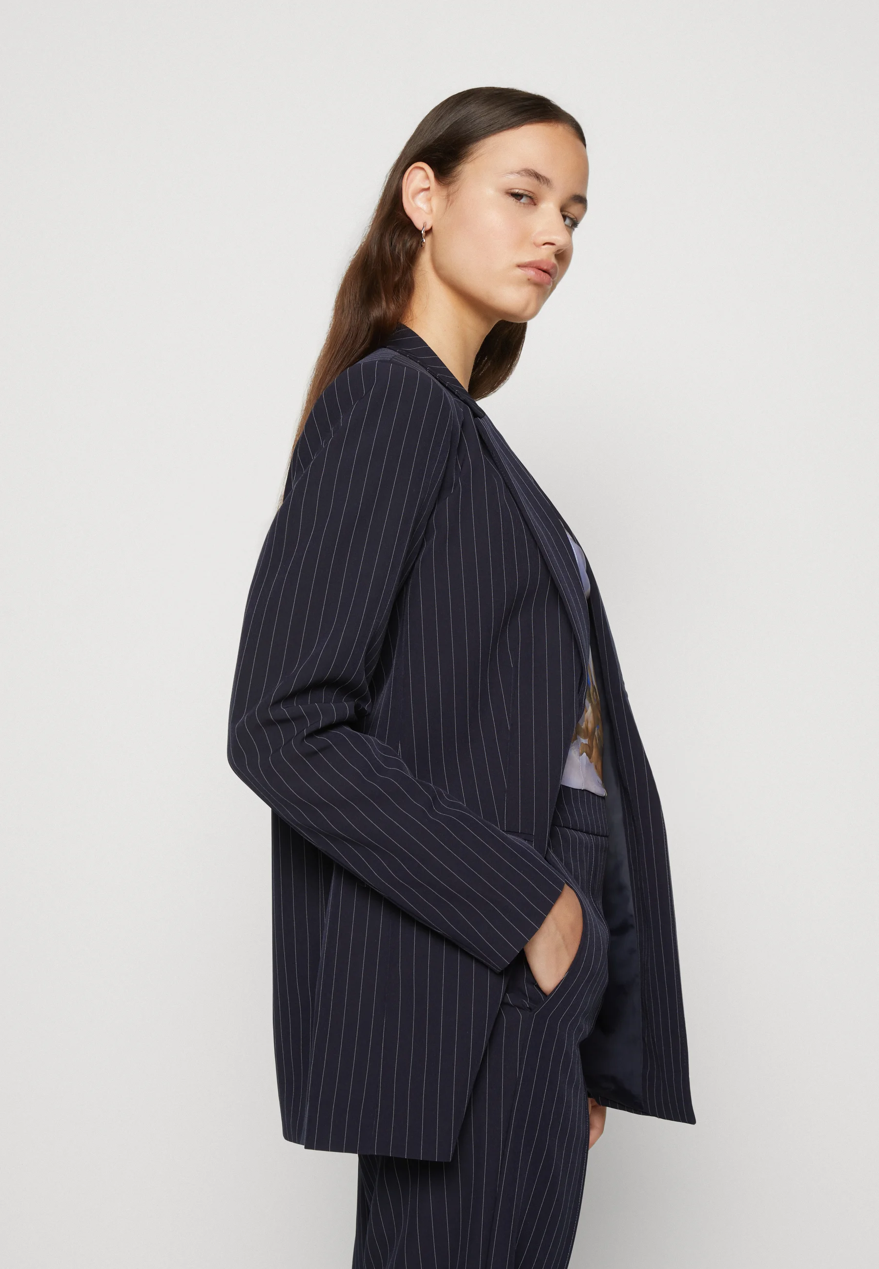 Piezas PCBOSSY LOOSE STRIPED BLAZER - Abrigo corto